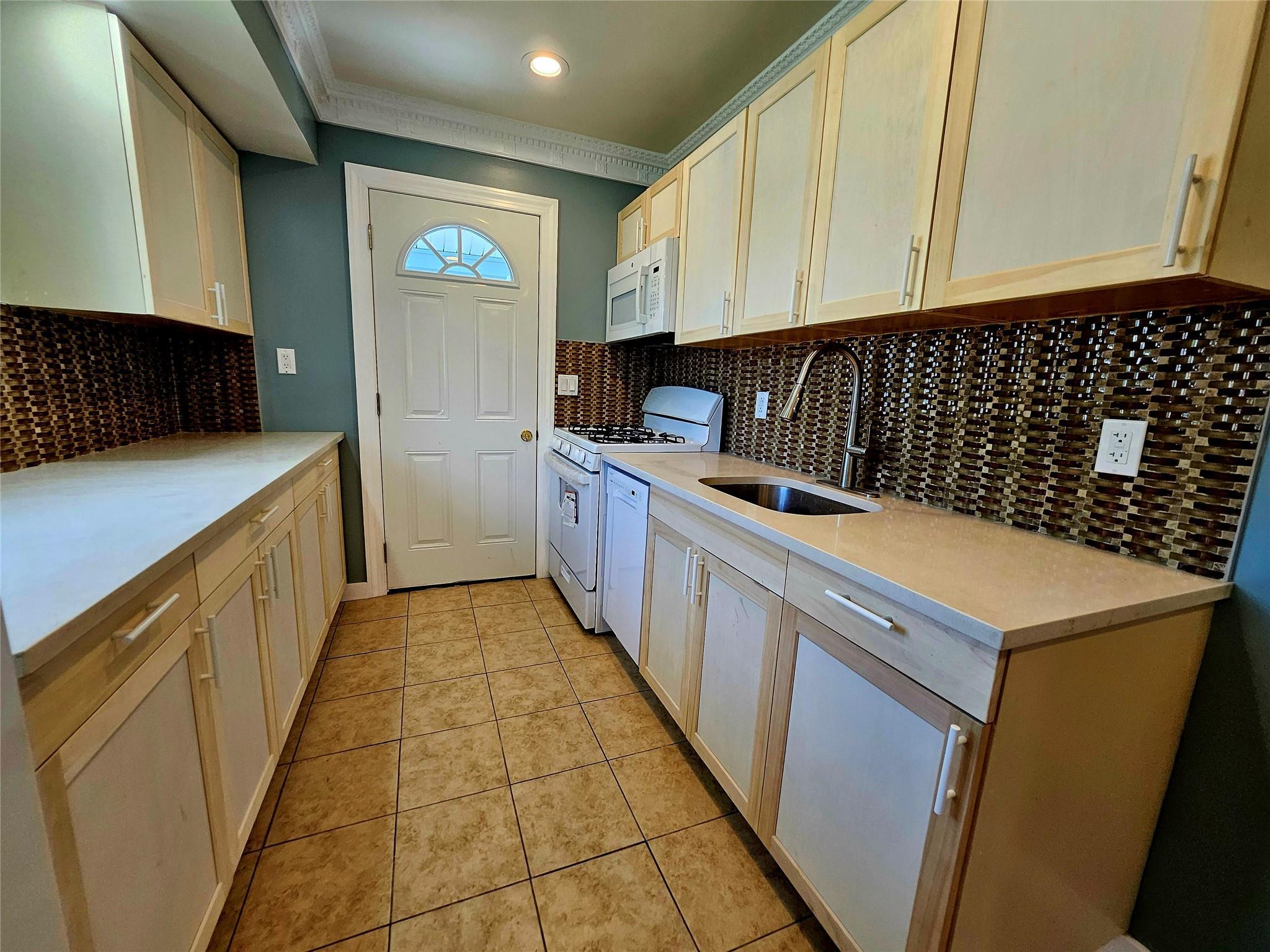 Single Family Eugene  Suffolk County, NY 11754, MLS-861160-9