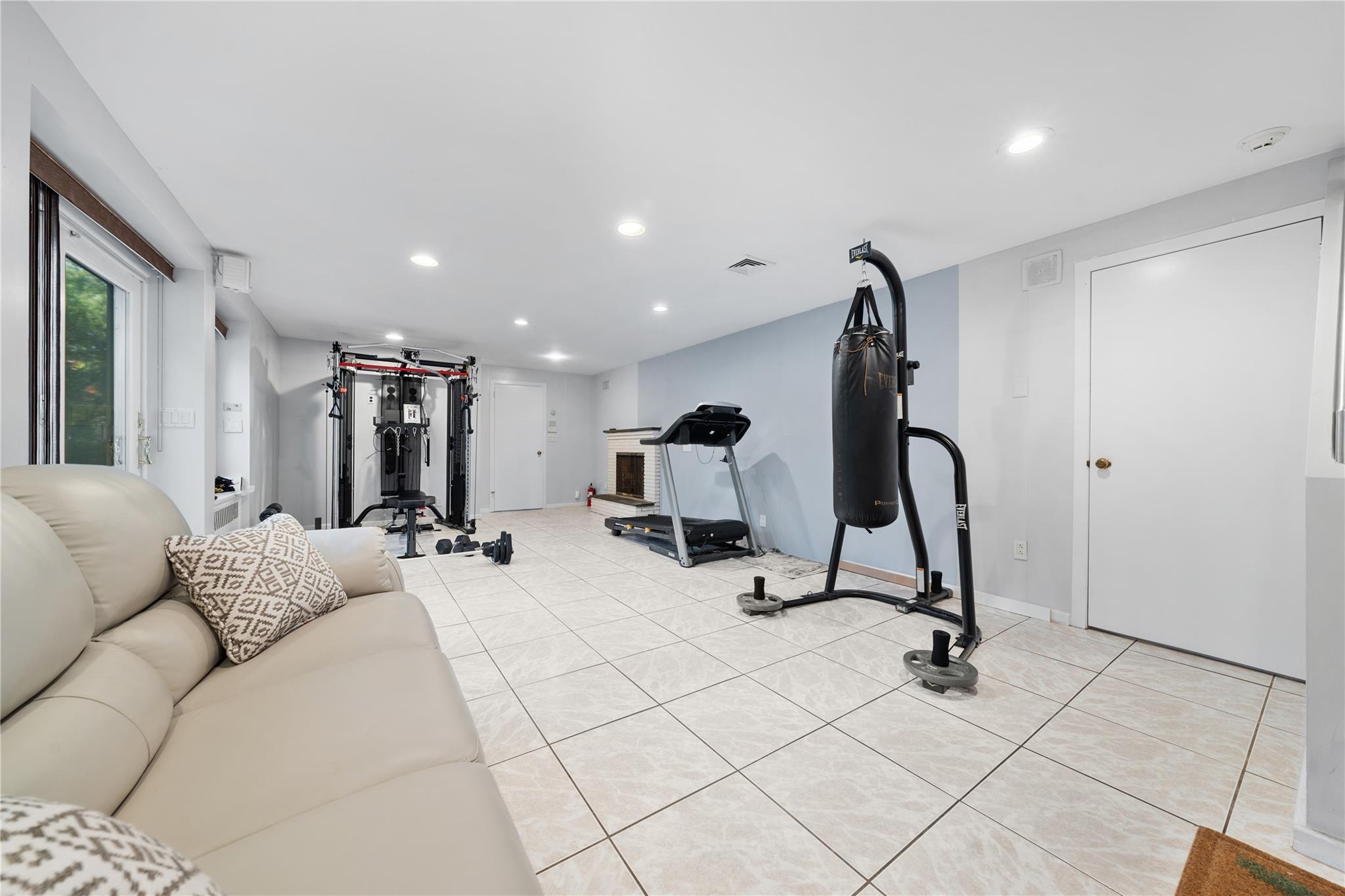 Single Family Belmont  Nassau County, NY 11577, MLS-861182-23