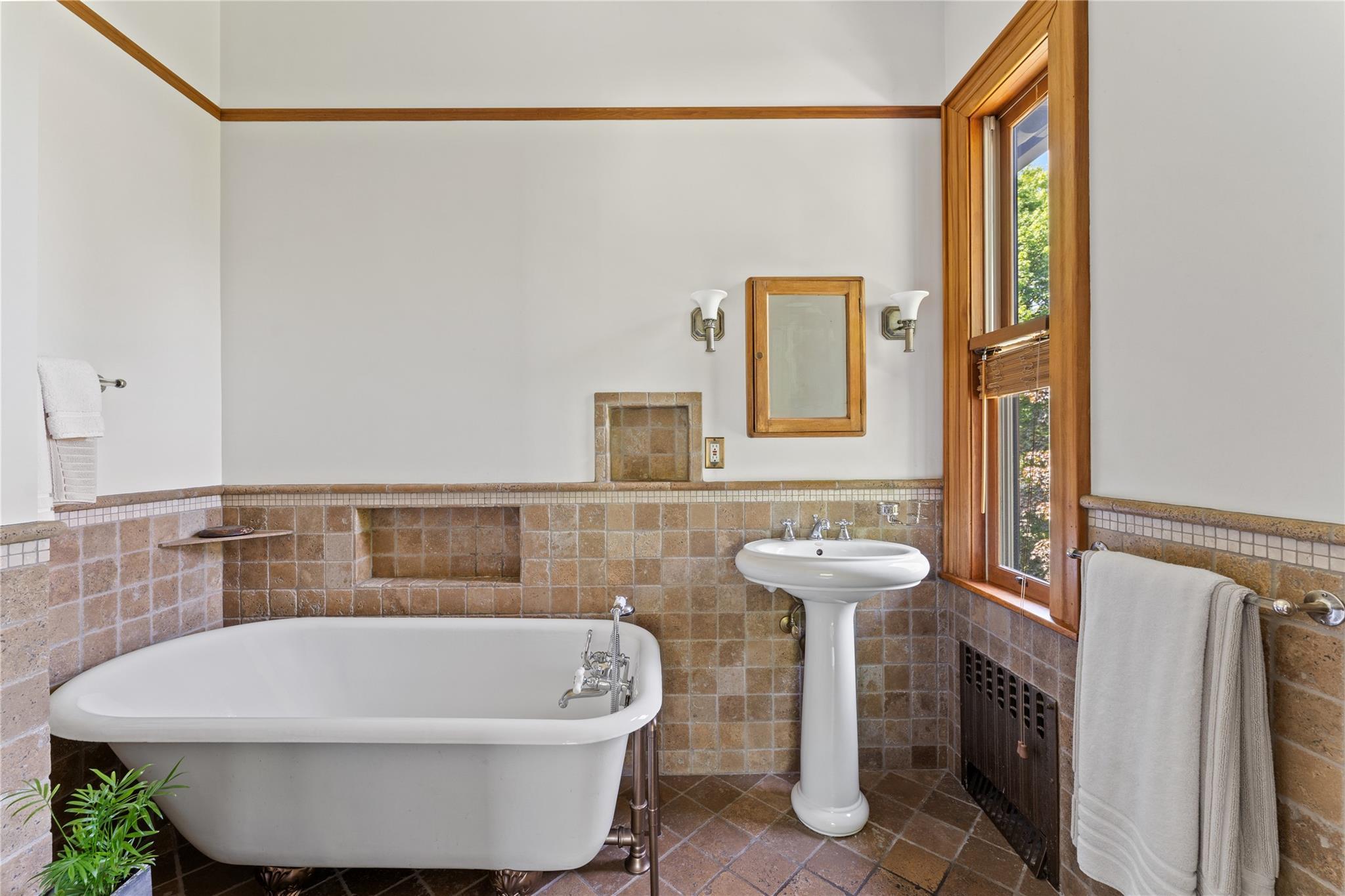 Single Family Fairview  Westchester County, NY 10591, MLS-861185-17