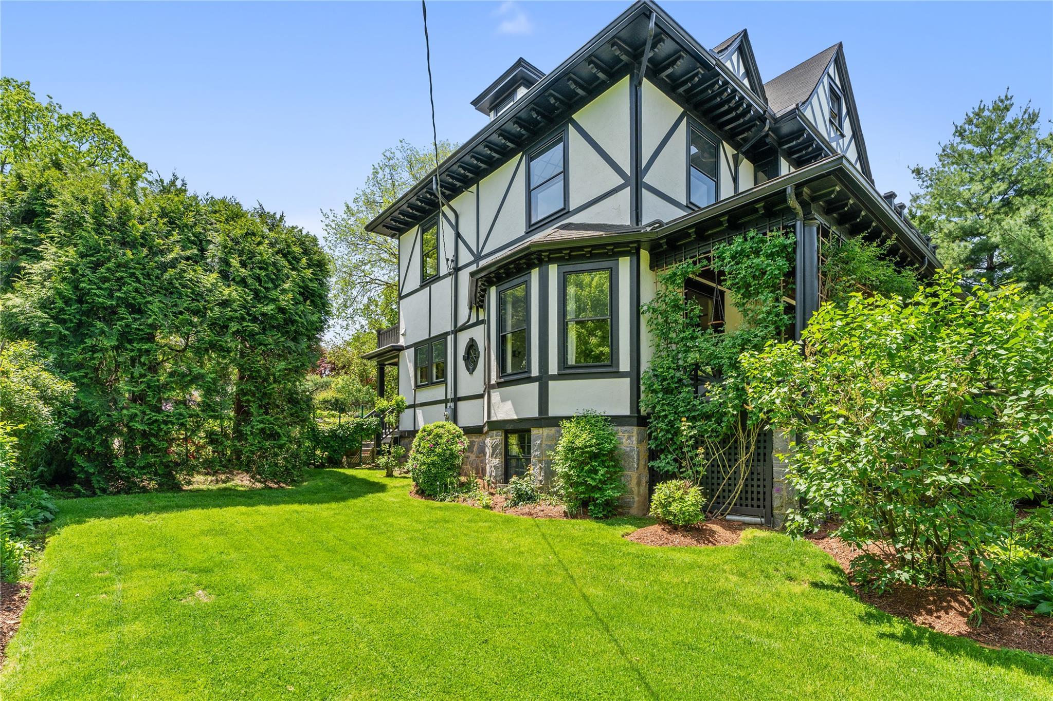 Single Family Fairview  Westchester County, NY 10591, MLS-861185-29