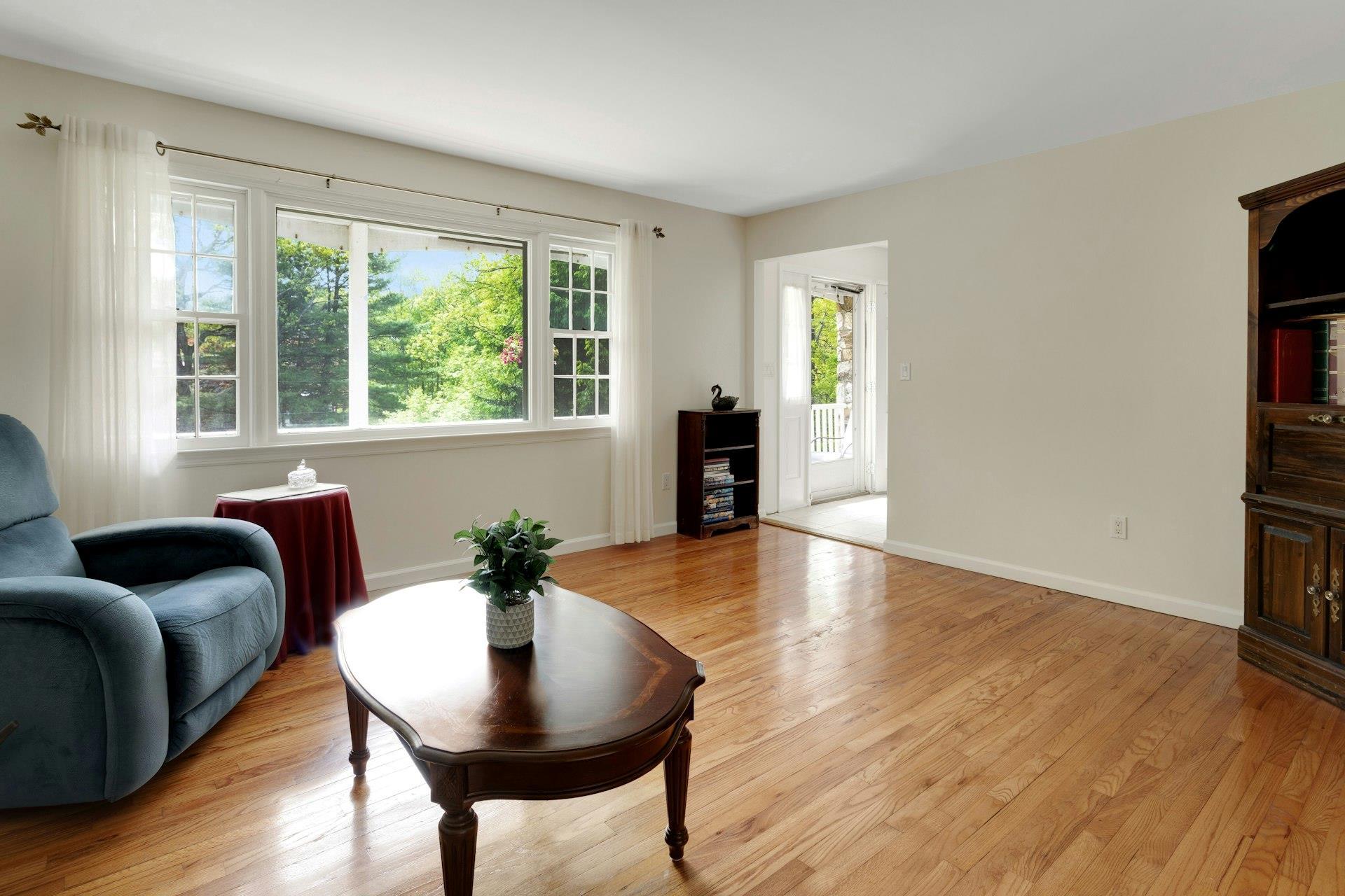 Single Family Mey Crescent  Dutchess County, NY 12582, MLS-861186-8