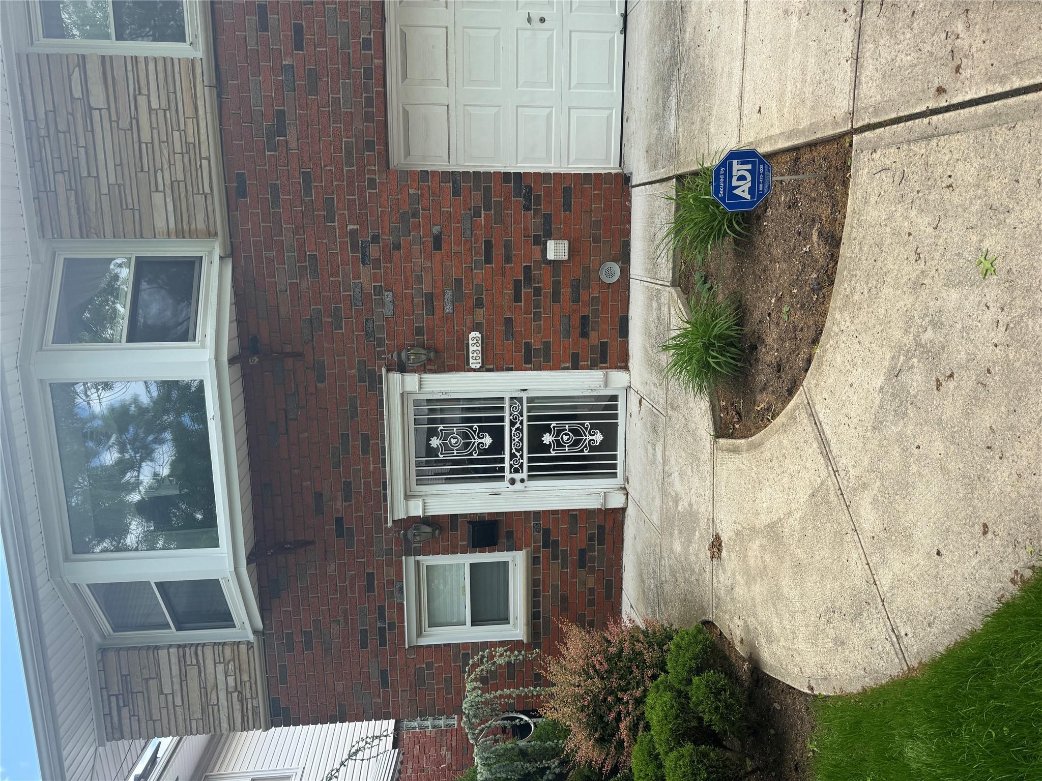 Single Family 90th  Queens, NY 11414, MLS-861198-2