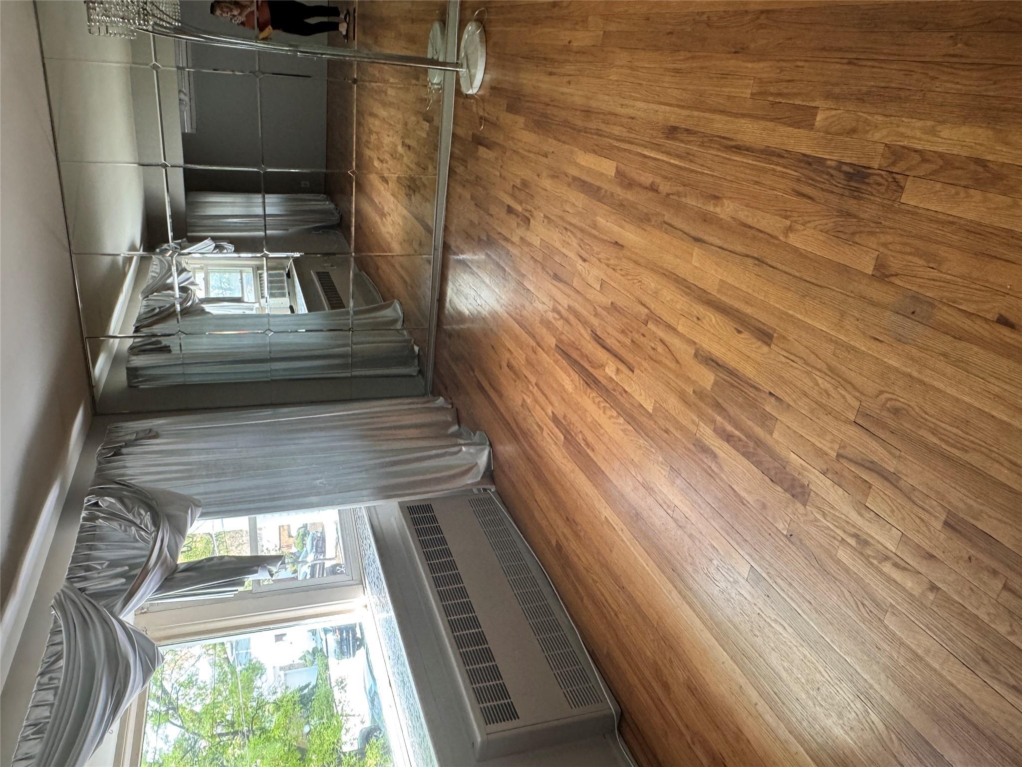 Single Family 90th  Queens, NY 11414, MLS-861198-4