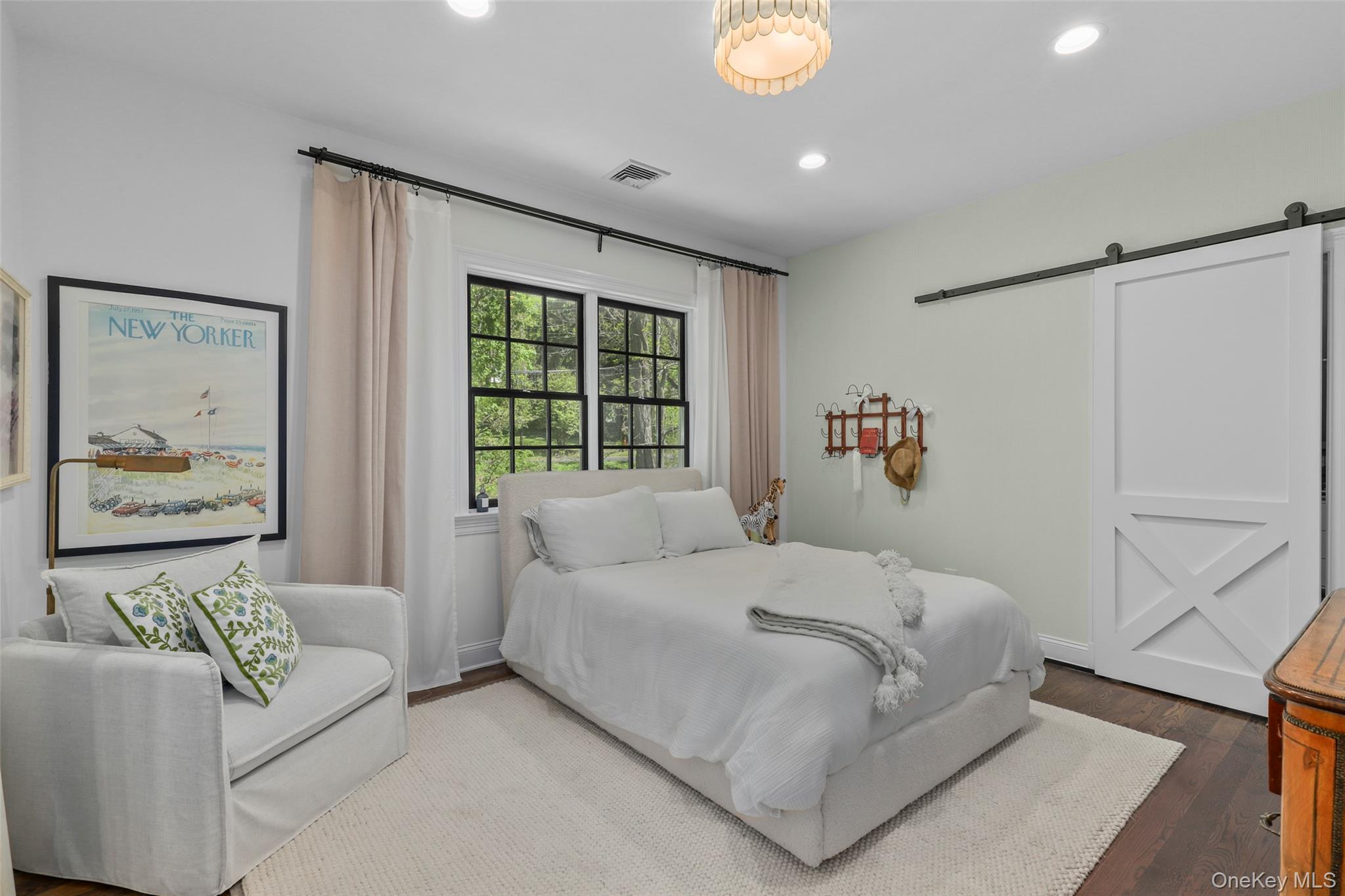 Single Family Cerf Westchester County, NY 10549, MLS-861208-23