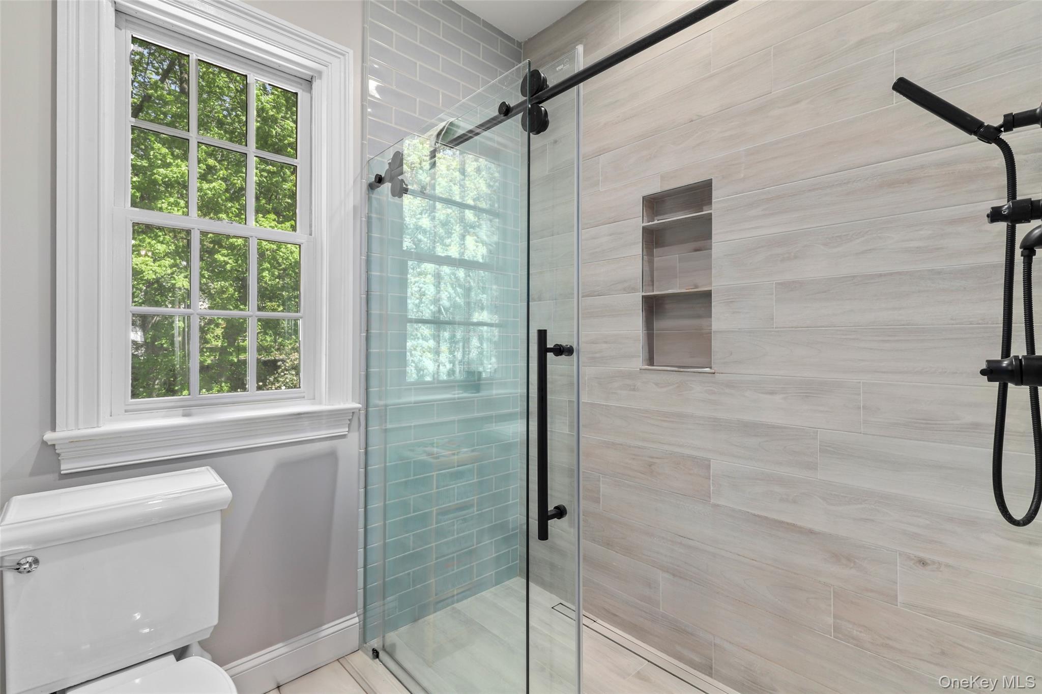 Single Family Cerf Westchester County, NY 10549, MLS-861208-25