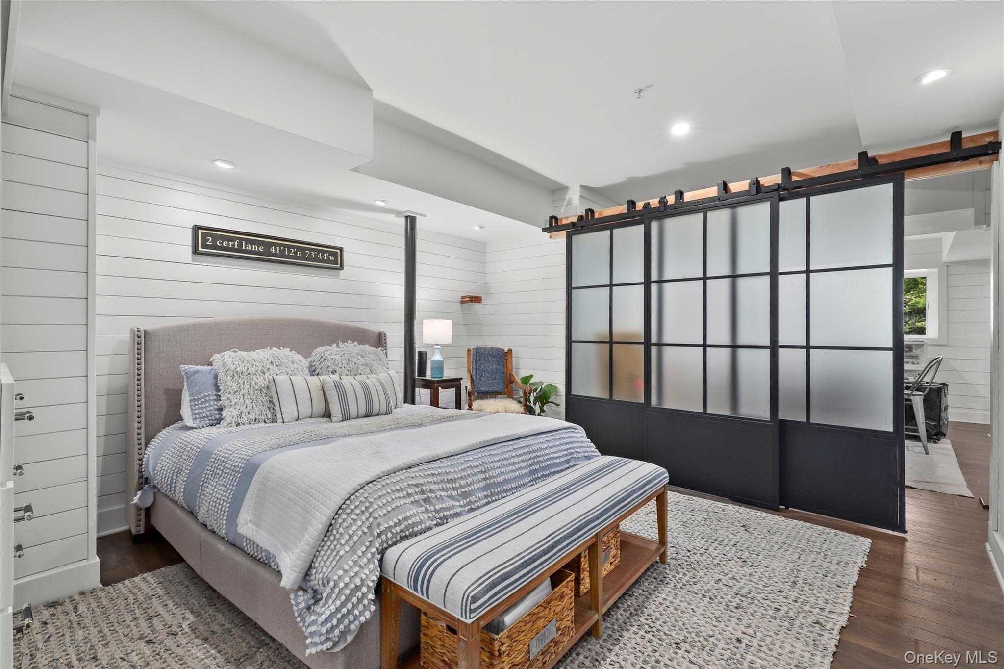 Single Family Cerf Westchester County, NY 10549, MLS-861208-35