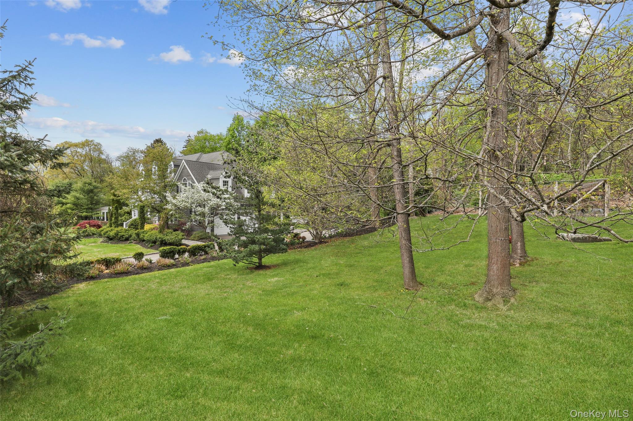 Single Family Cerf  Westchester County, NY 10549, MLS-861208-44