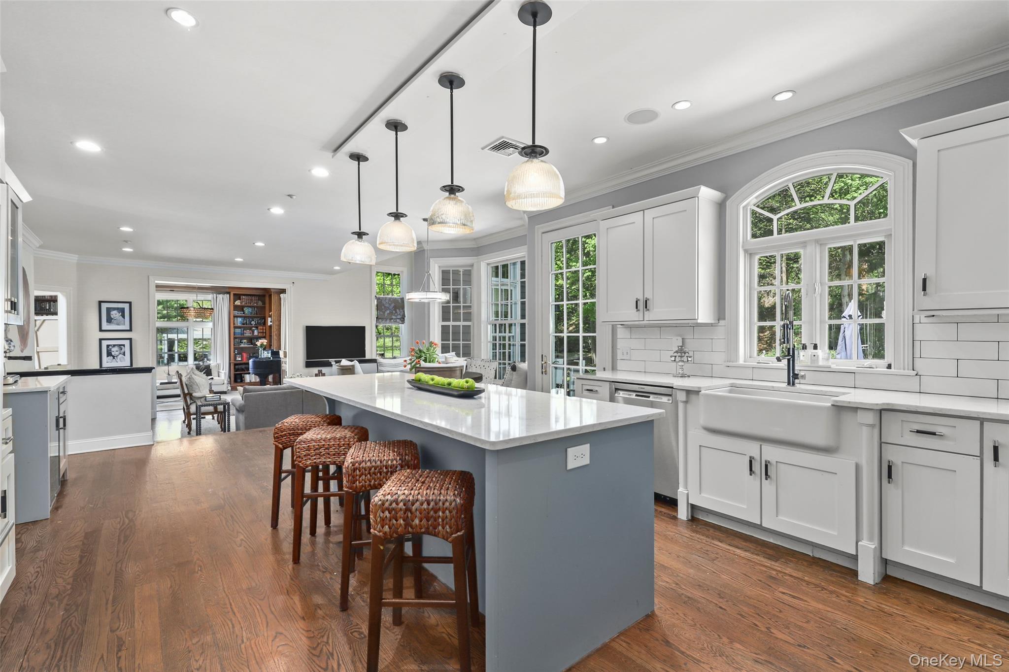 Single Family Cerf Westchester County, NY 10549, MLS-861208-5