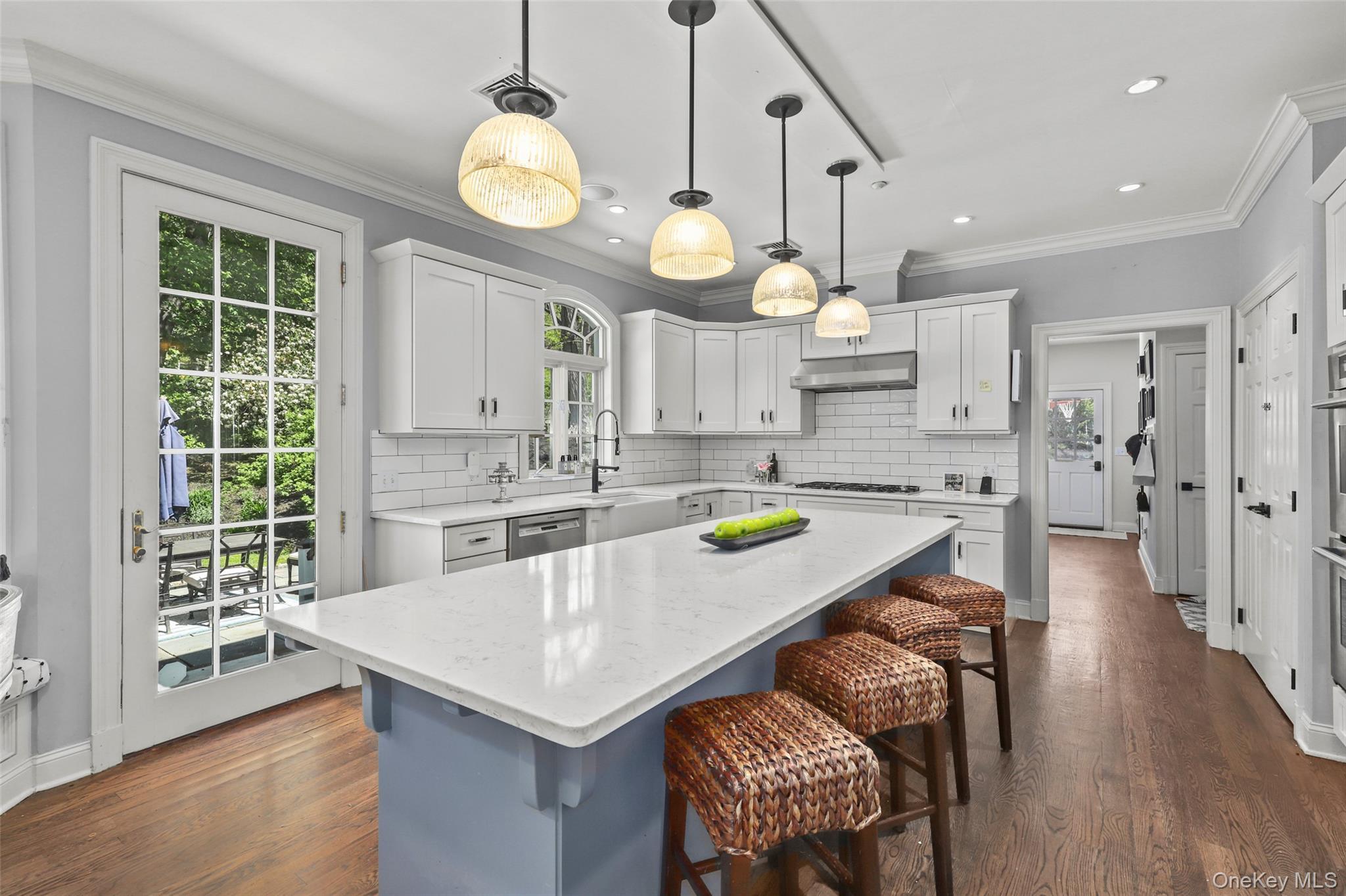 Single Family Cerf Westchester County, NY 10549, MLS-861208-8