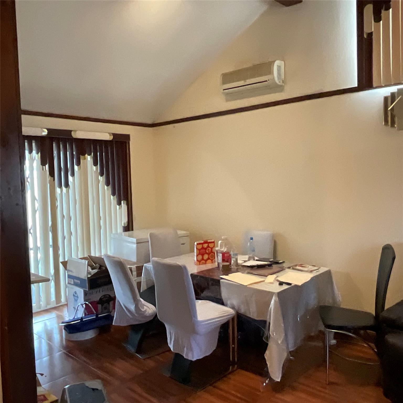 Single Family 257th  Queens, NY 11422, MLS-861213-20