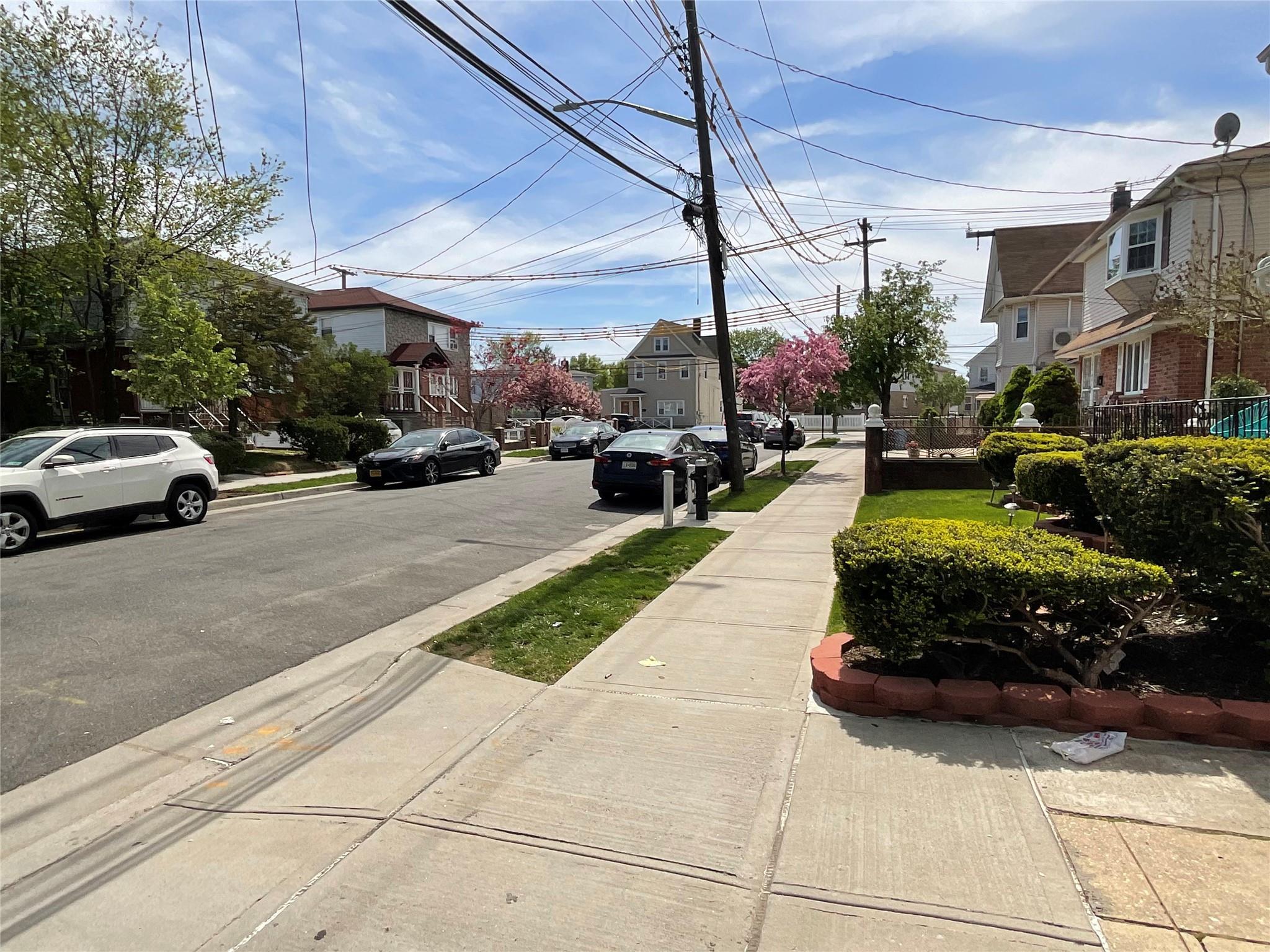 Single Family 257th  Queens, NY 11422, MLS-861213-34