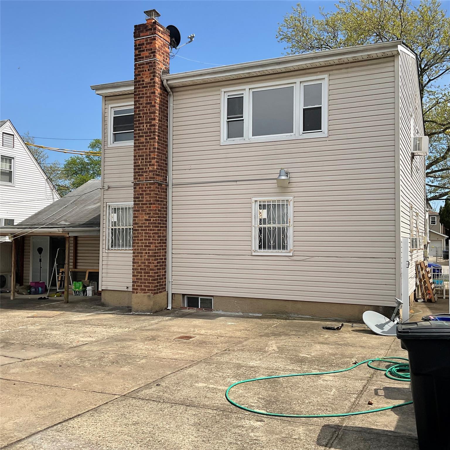 Single Family 257th  Queens, NY 11422, MLS-861213-37