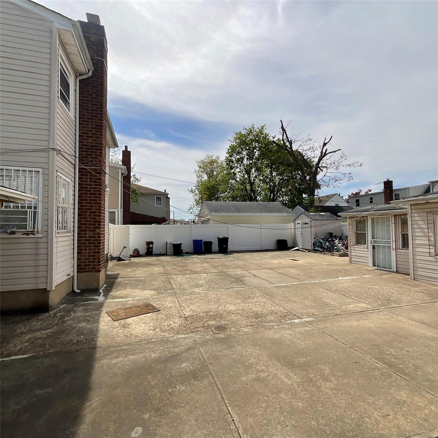 Single Family 257th  Queens, NY 11422, MLS-861213-45