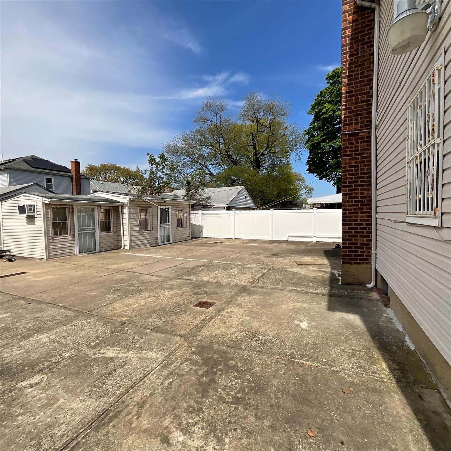 Single Family 257th  Queens, NY 11422, MLS-861213-48