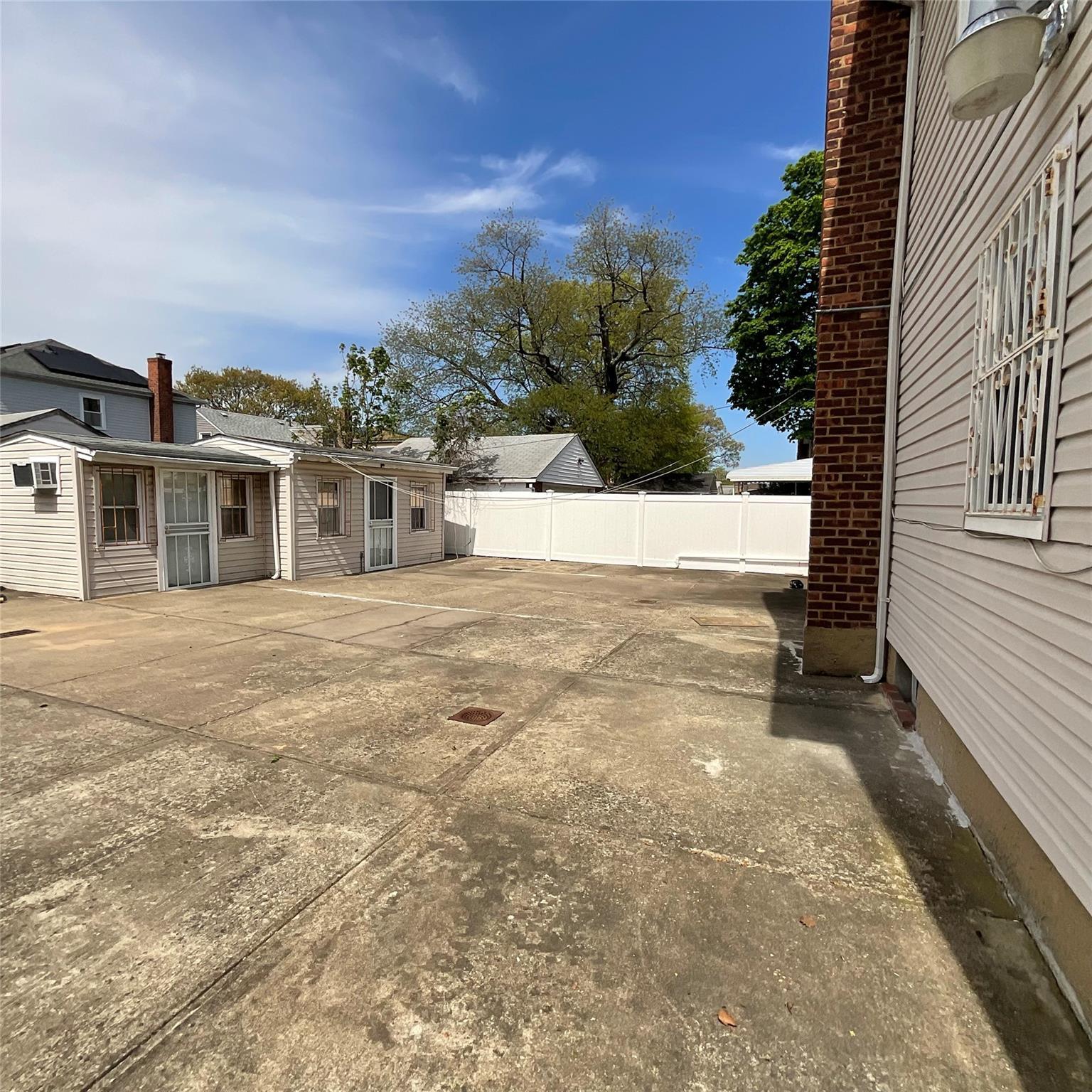 Single Family 257th  Queens, NY 11422, MLS-861213-49