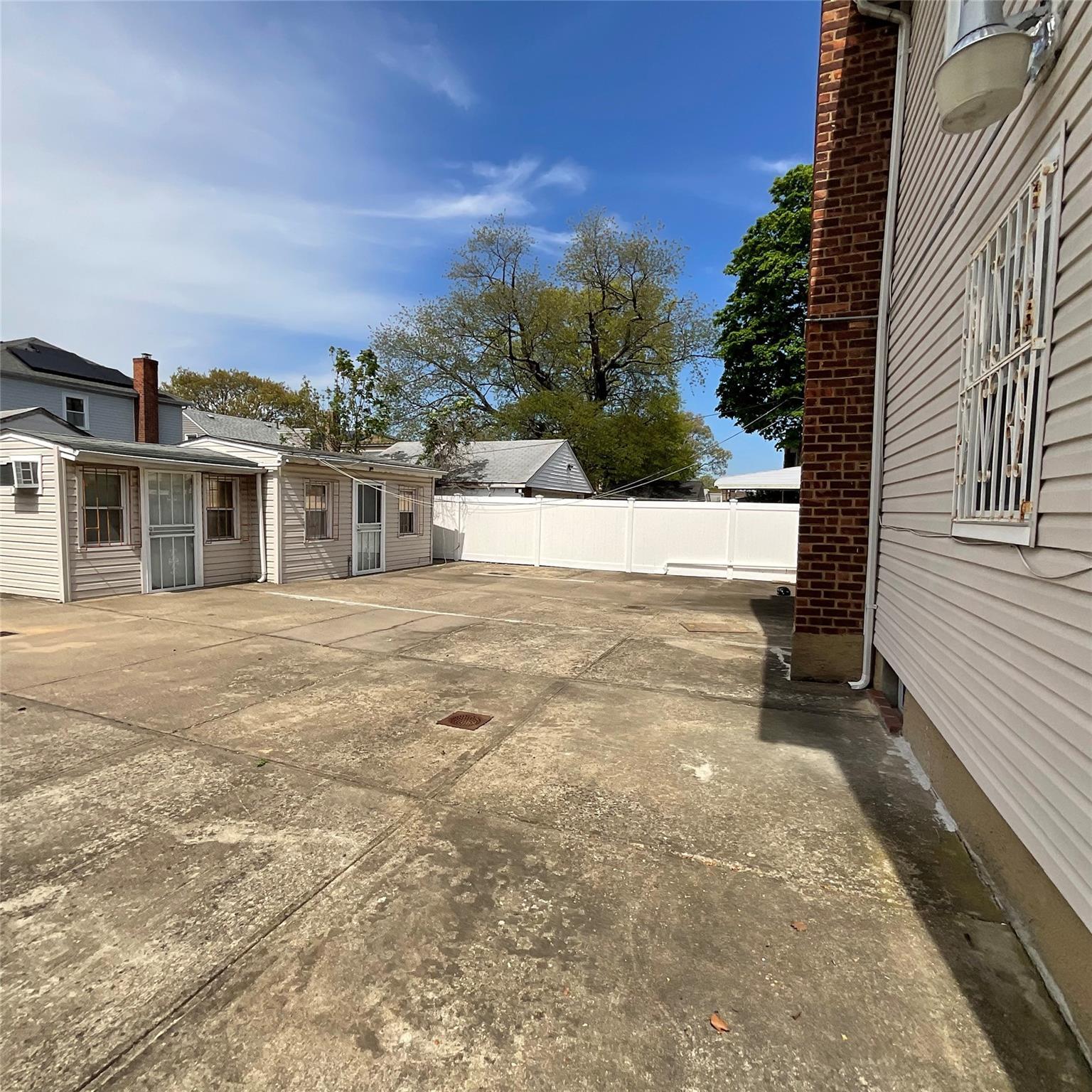 Single Family 257th  Queens, NY 11422, MLS-861213-50