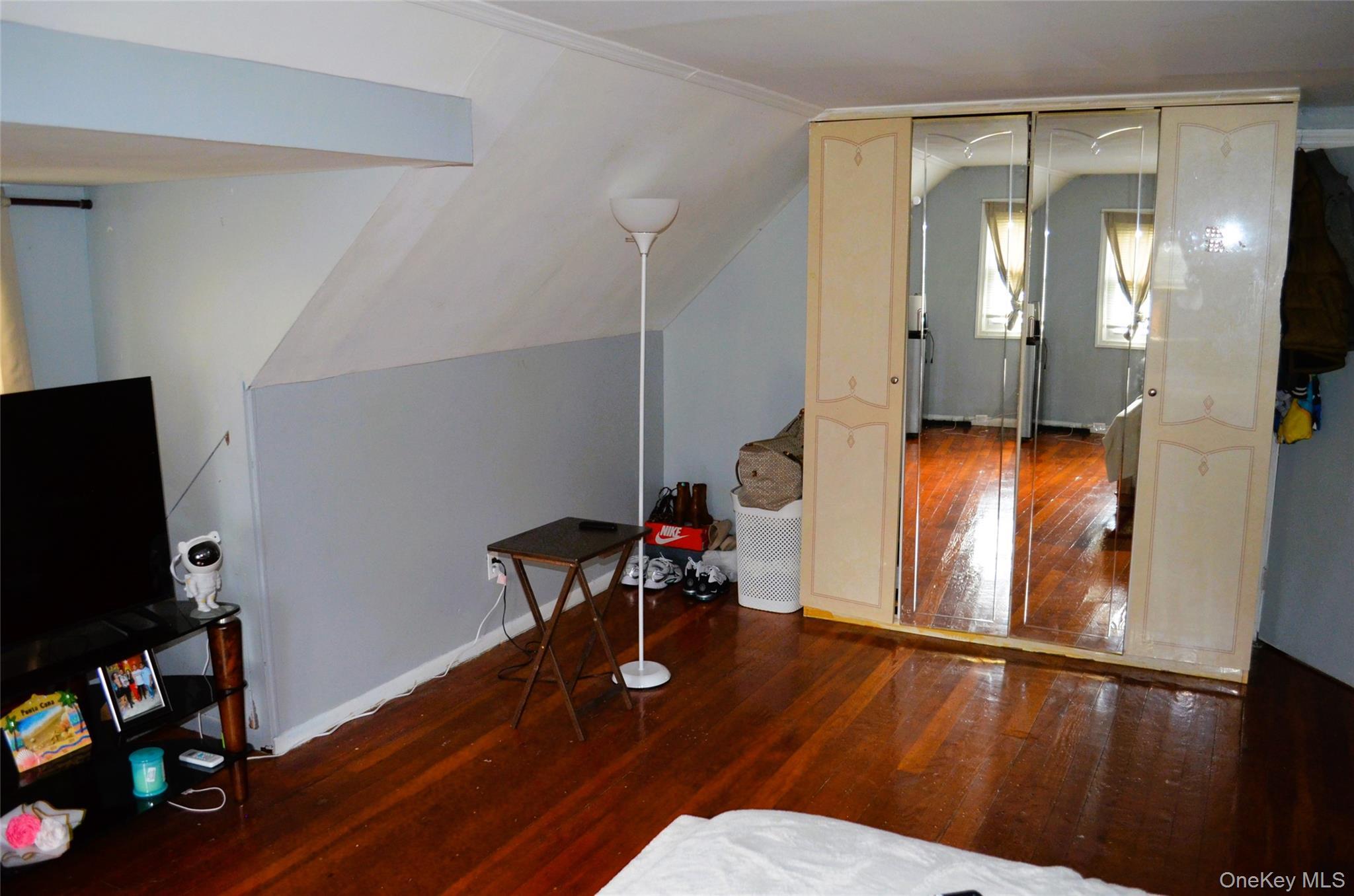 Single Family Powell  Nassau County, NY 11550, MLS-861222-12