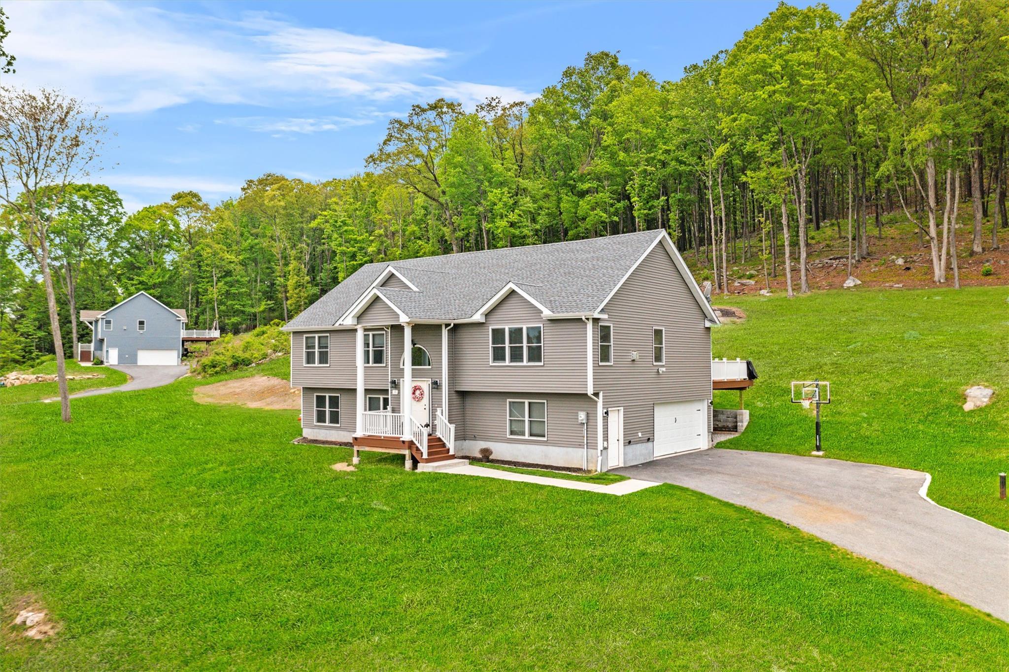 Single Family Eagle Hill  Putnam County, NY 10541, MLS-861232-3