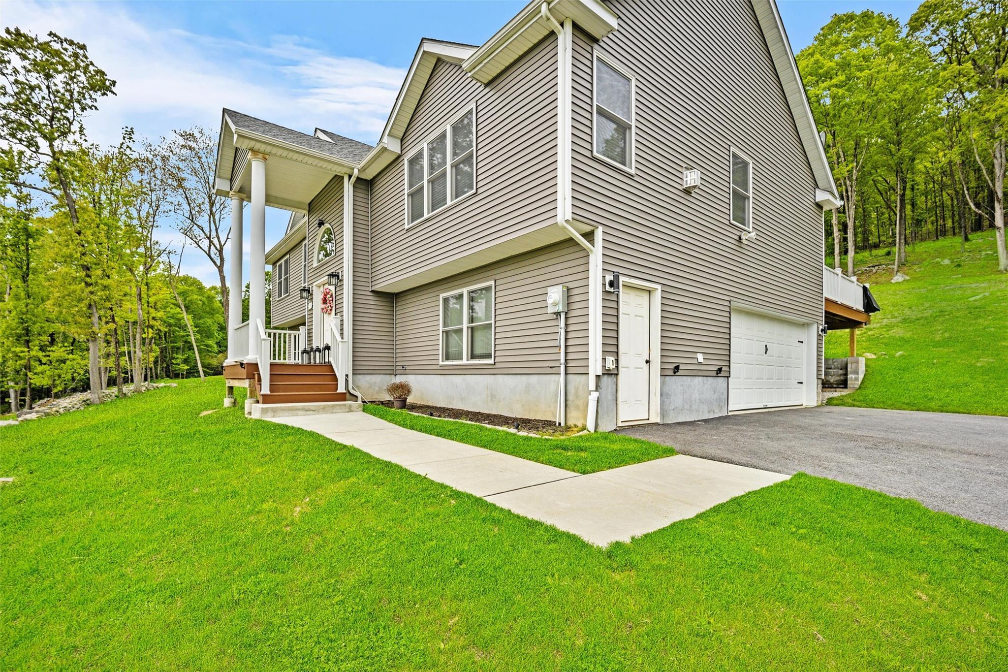 Single Family Eagle Hill  Putnam County, NY 10541, MLS-861232-4