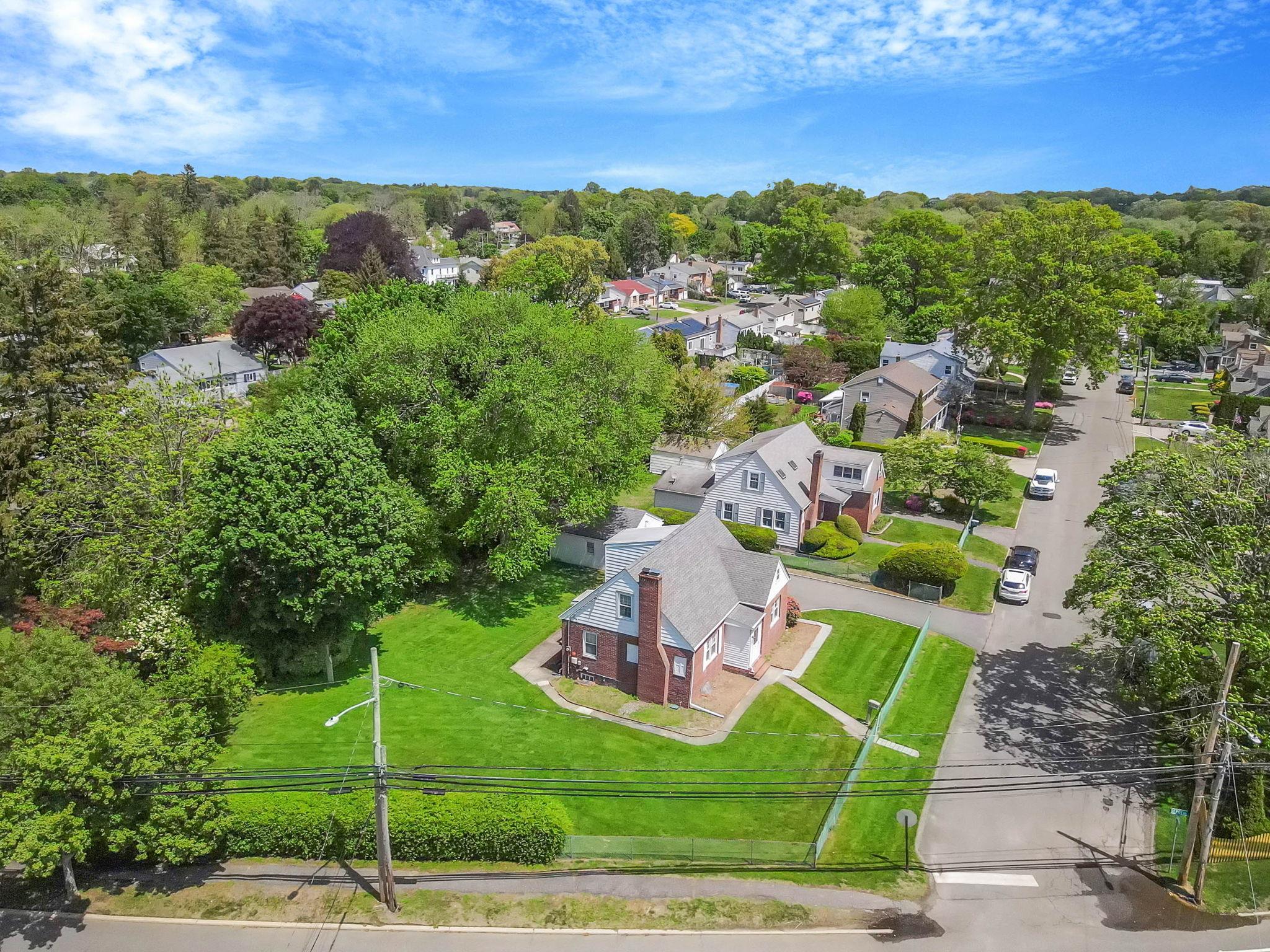 Single Family Adelaide  Suffolk County, NY 11746, MLS-861241-3
