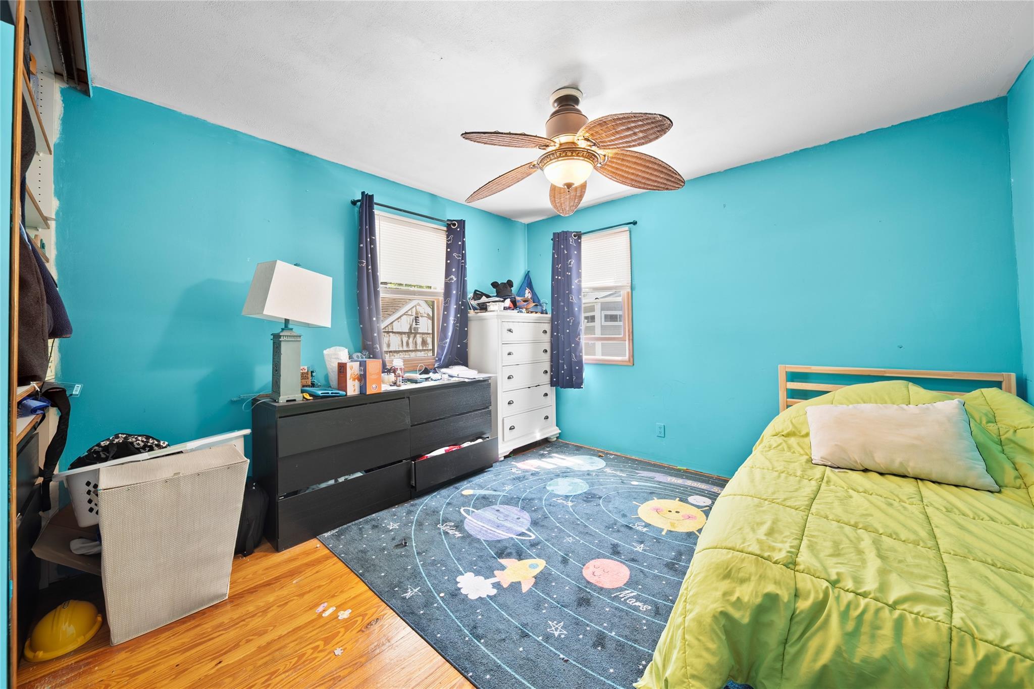 Single Family Wagon  Suffolk County, NY 11720, MLS-861250-14