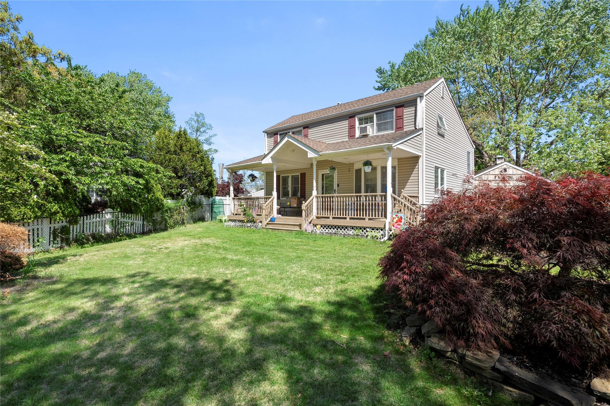 Single Family Wagon  Suffolk County, NY 11720, MLS-861250-18