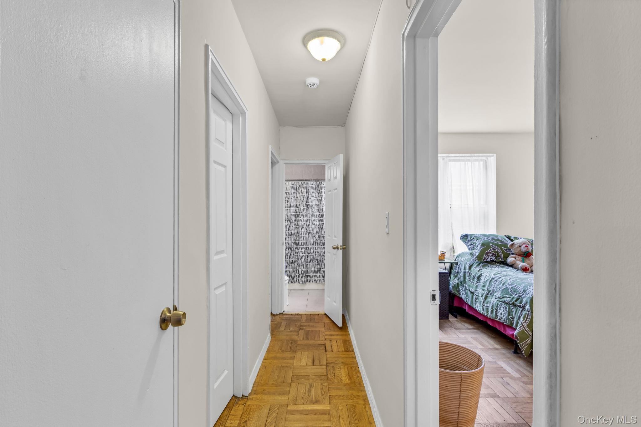 Coop 231  Bronx, NY 10463, MLS-861266-16