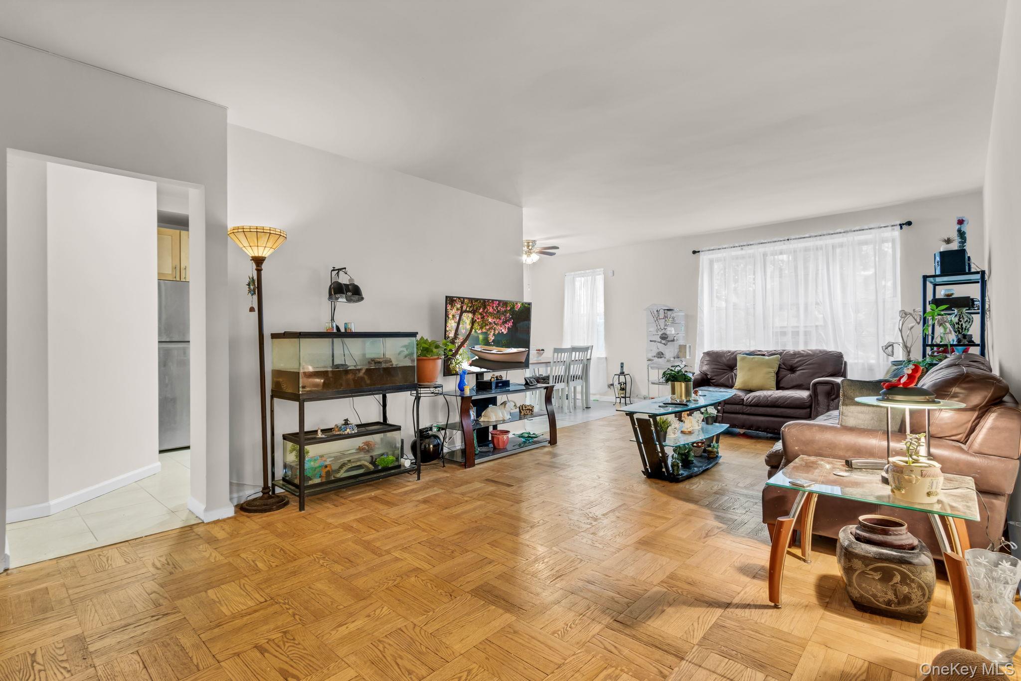 Coop 231  Bronx, NY 10463, MLS-861266-2