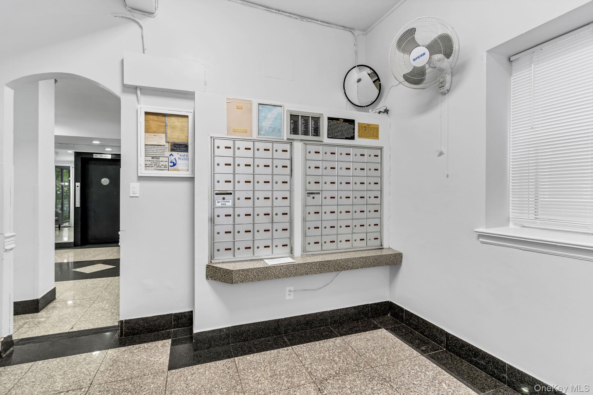 Coop 231  Bronx, NY 10463, MLS-861266-32