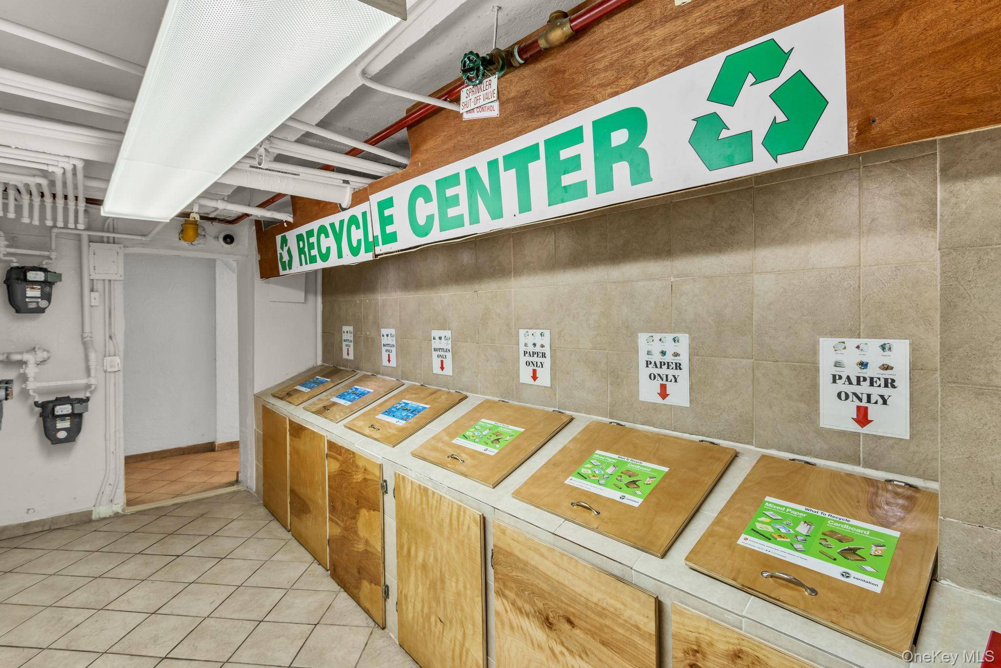 Coop 231  Bronx, NY 10463, MLS-861266-34