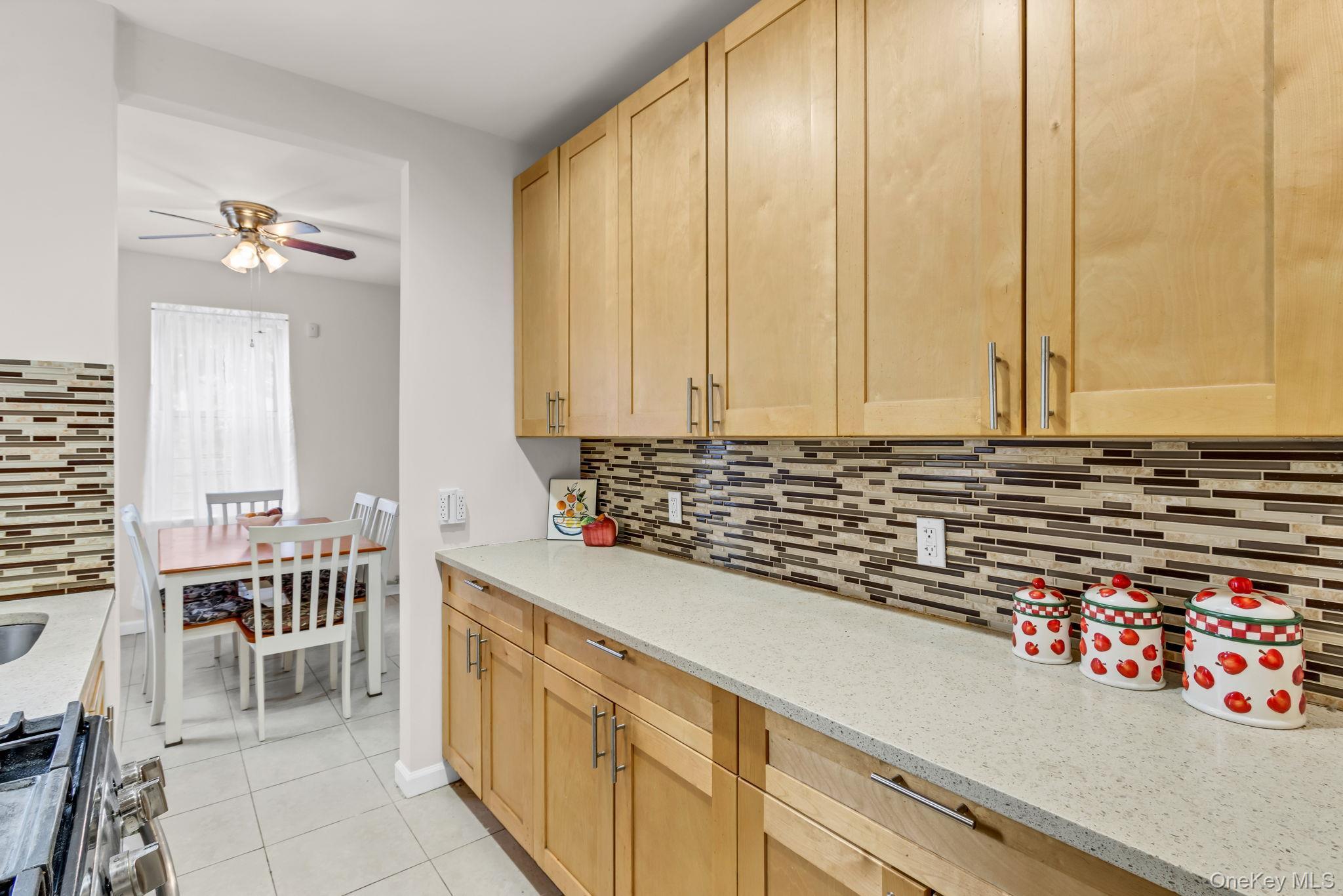 Coop 231  Bronx, NY 10463, MLS-861266-7