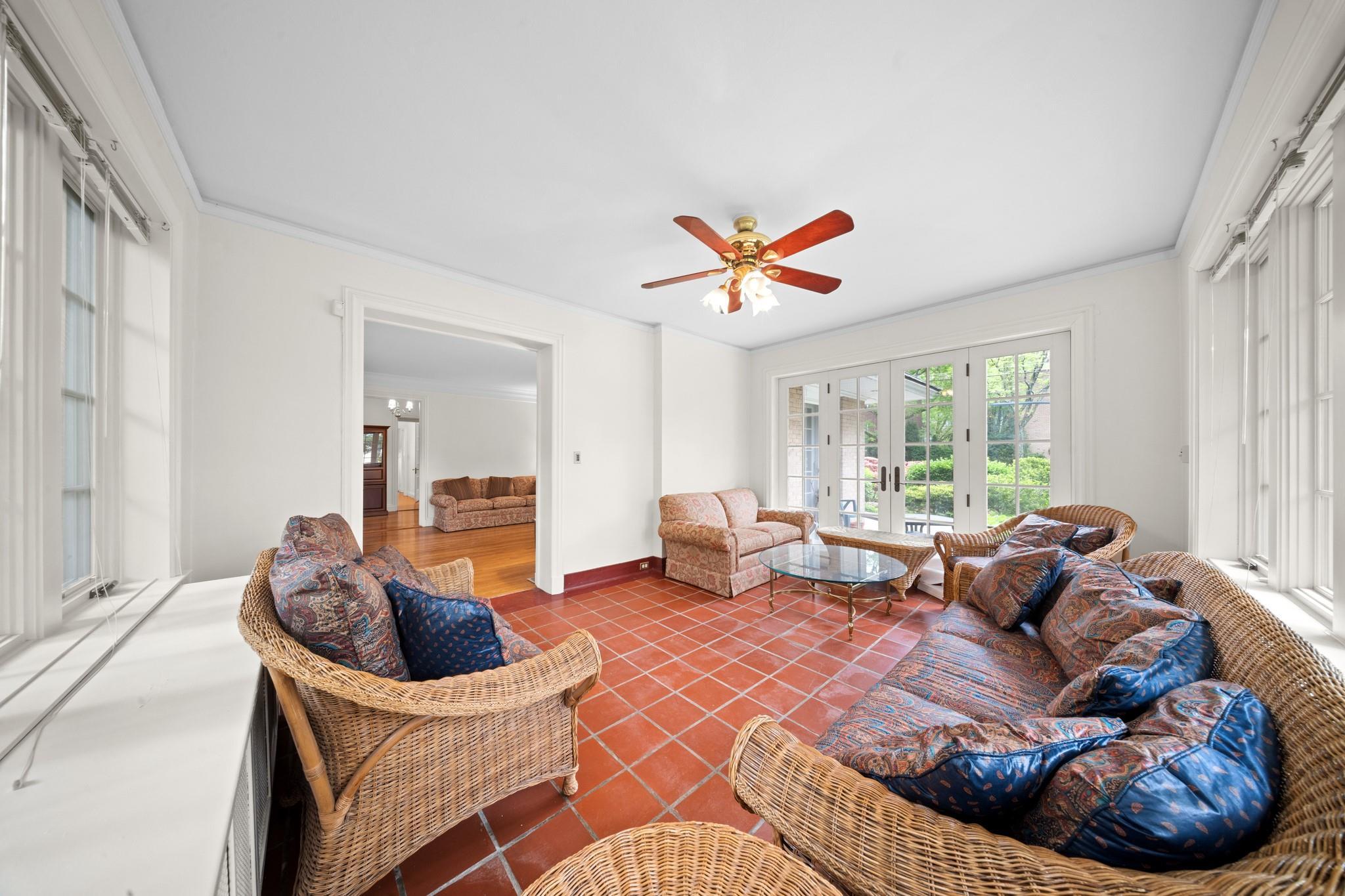 Single Family 231st  Bronx, NY 10463, MLS-861267-9