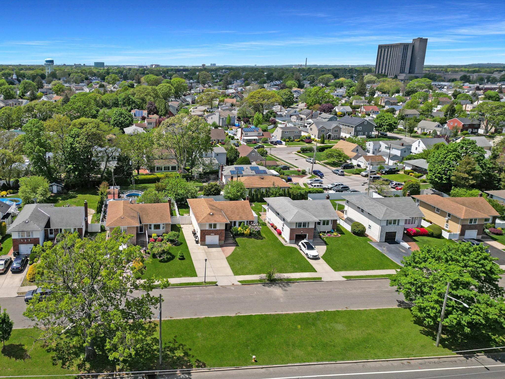 Single Family Newbridge  Nassau County, NY 11554, MLS-861270-19
