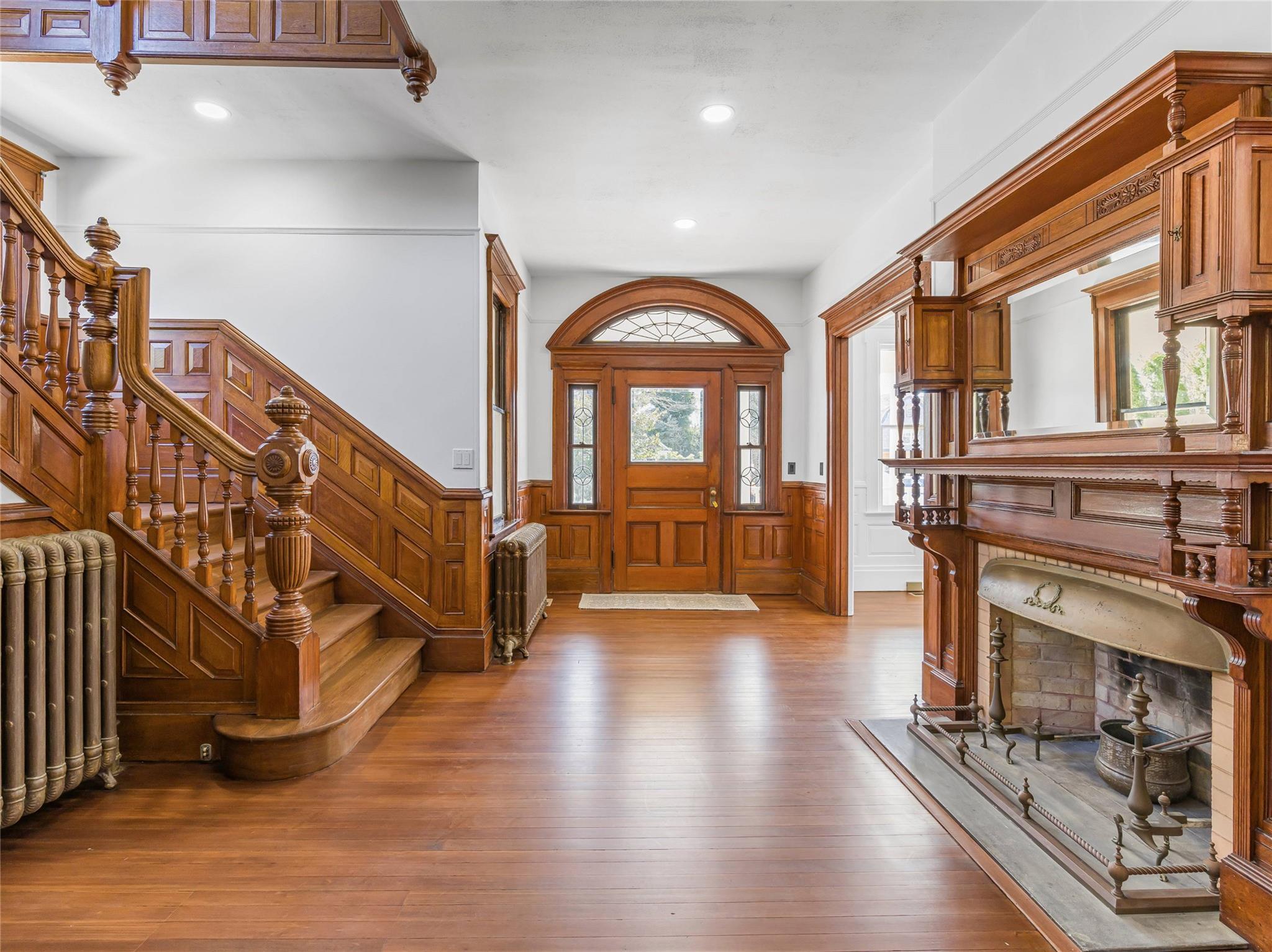 Single Family Huntting  Suffolk County, NY 11937, MLS-861272-11
