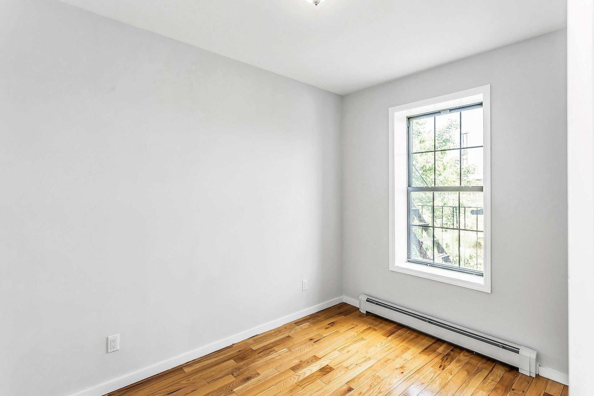 Single Family 9  Queens, NY 11106, MLS-861292-13