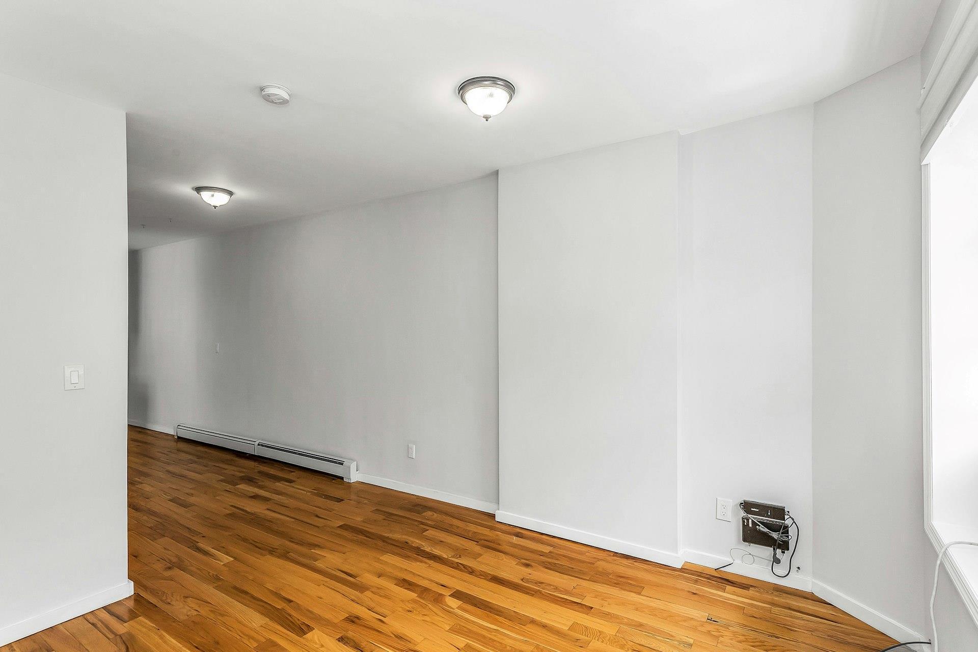 Single Family 9  Queens, NY 11106, MLS-861292-8