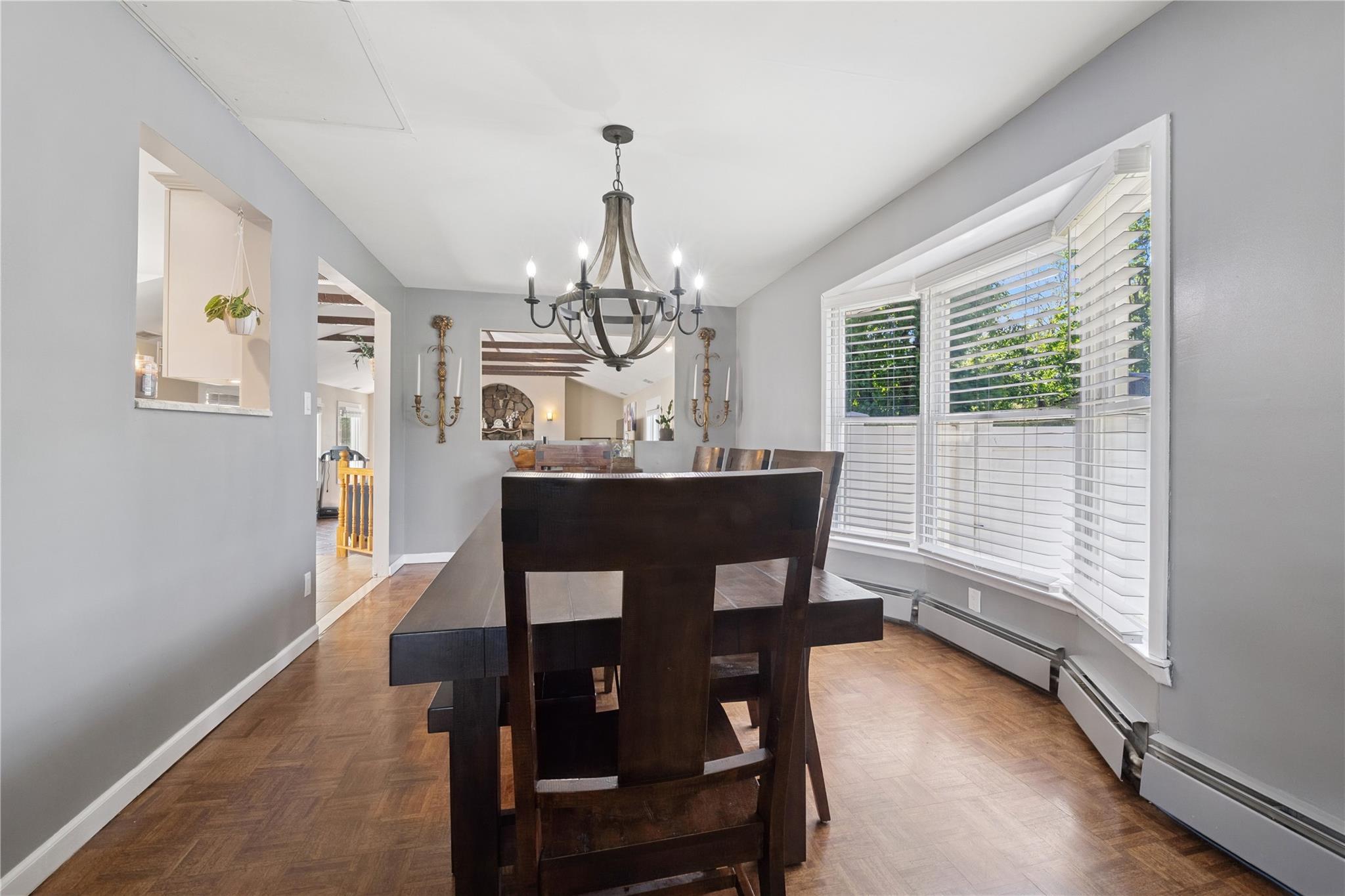 Single Family Manor  Suffolk County, NY 11706, MLS-861297-8