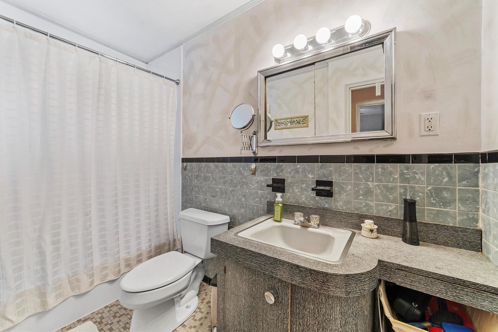Single Family Fox Meadow  Westchester County, NY 10598, MLS-861298-31