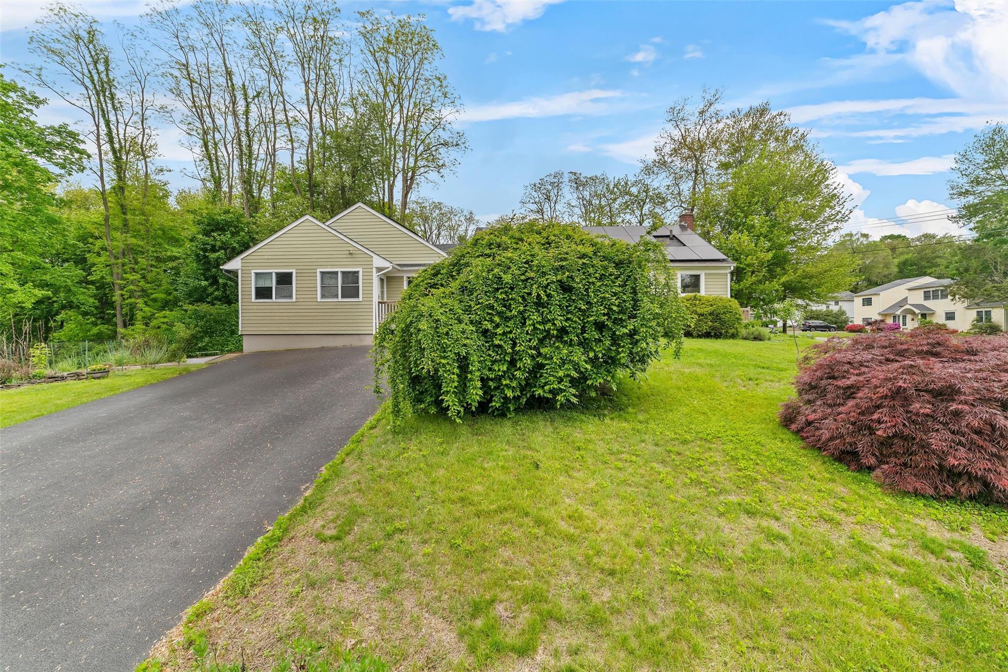 Single Family Fox Meadow  Westchester County, NY 10598, MLS-861298-4