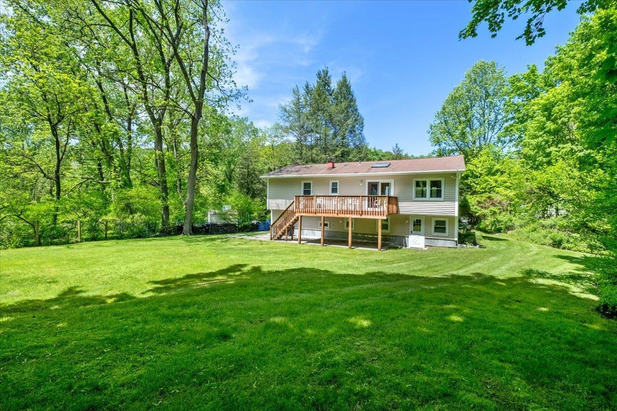 Single Family Abraham Gunn Memorial  Westchester County, NY 10567, MLS-861321-40