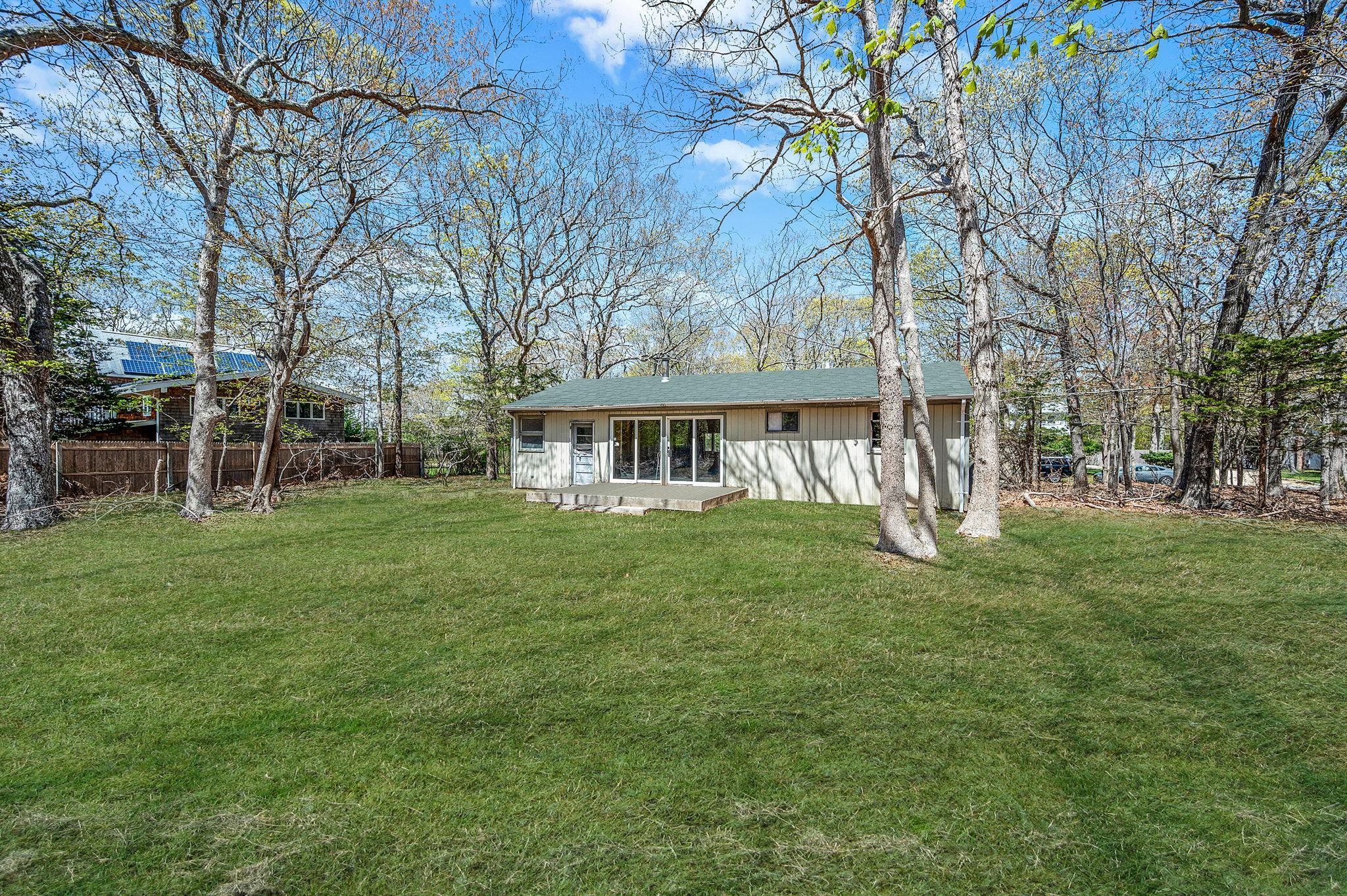 Single Family Runnymede  Suffolk County, NY 11937, MLS-861348-12