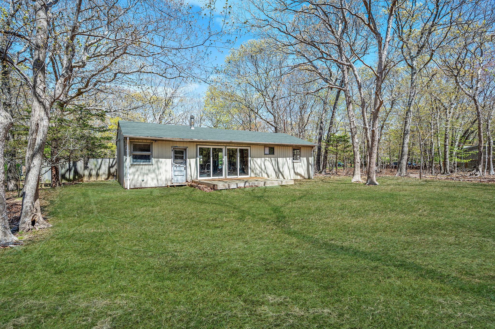 Single Family Runnymede  Suffolk County, NY 11937, MLS-861348-13