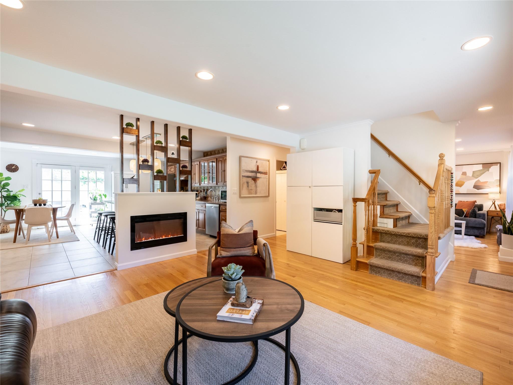 Single Family Shadyside  Nassau County, NY 11050, MLS-861356-18
