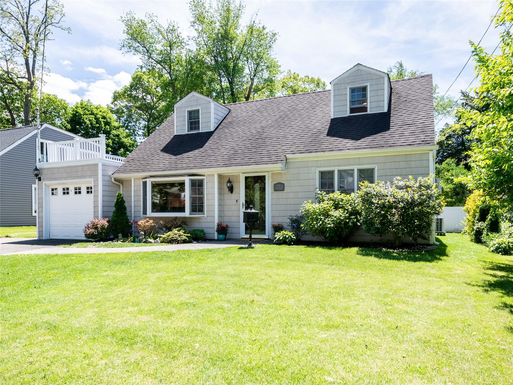 Single Family Shadyside  Nassau County, NY 11050, MLS-861356-42