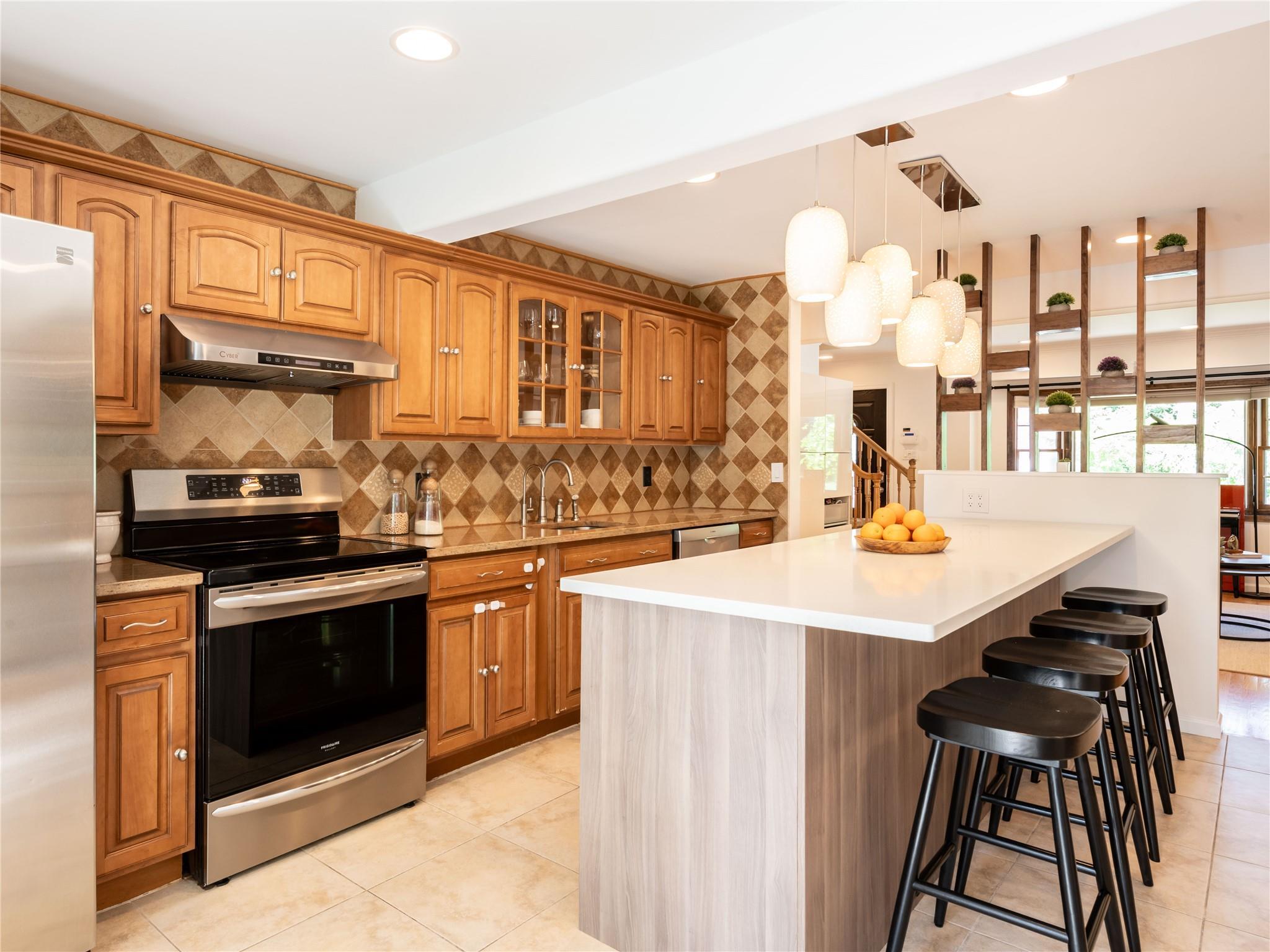 Single Family Shadyside  Nassau County, NY 11050, MLS-861356-6