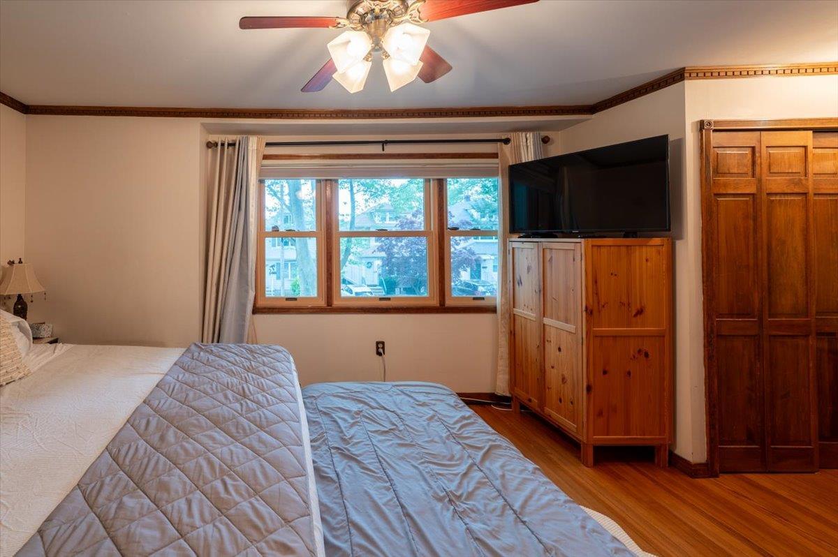 Single Family 70  Queens, NY 11375, MLS-861361-18