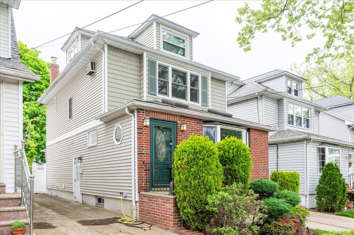 Single Family 70  Queens, NY 11375, MLS-861361-30