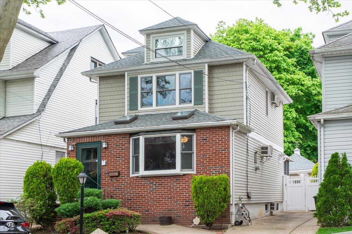 Single Family 70  Queens, NY 11375, MLS-861361-31