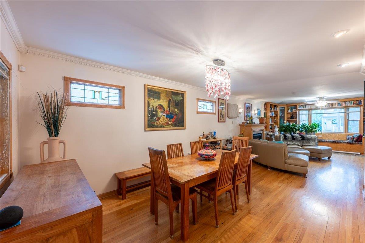 Single Family 70  Queens, NY 11375, MLS-861361-8