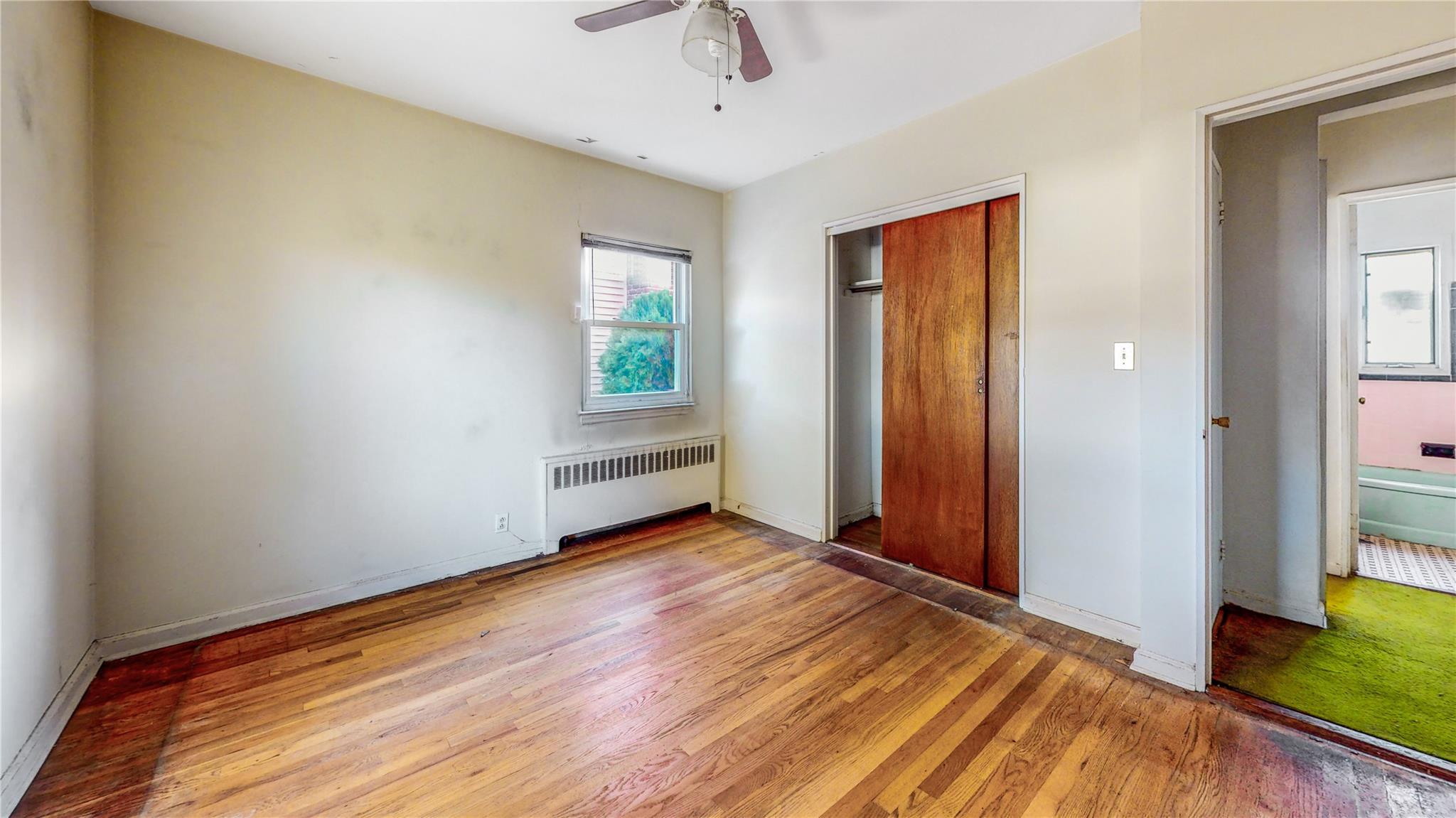 Single Family Leggett  Queens, NY 11357, MLS-861395-7